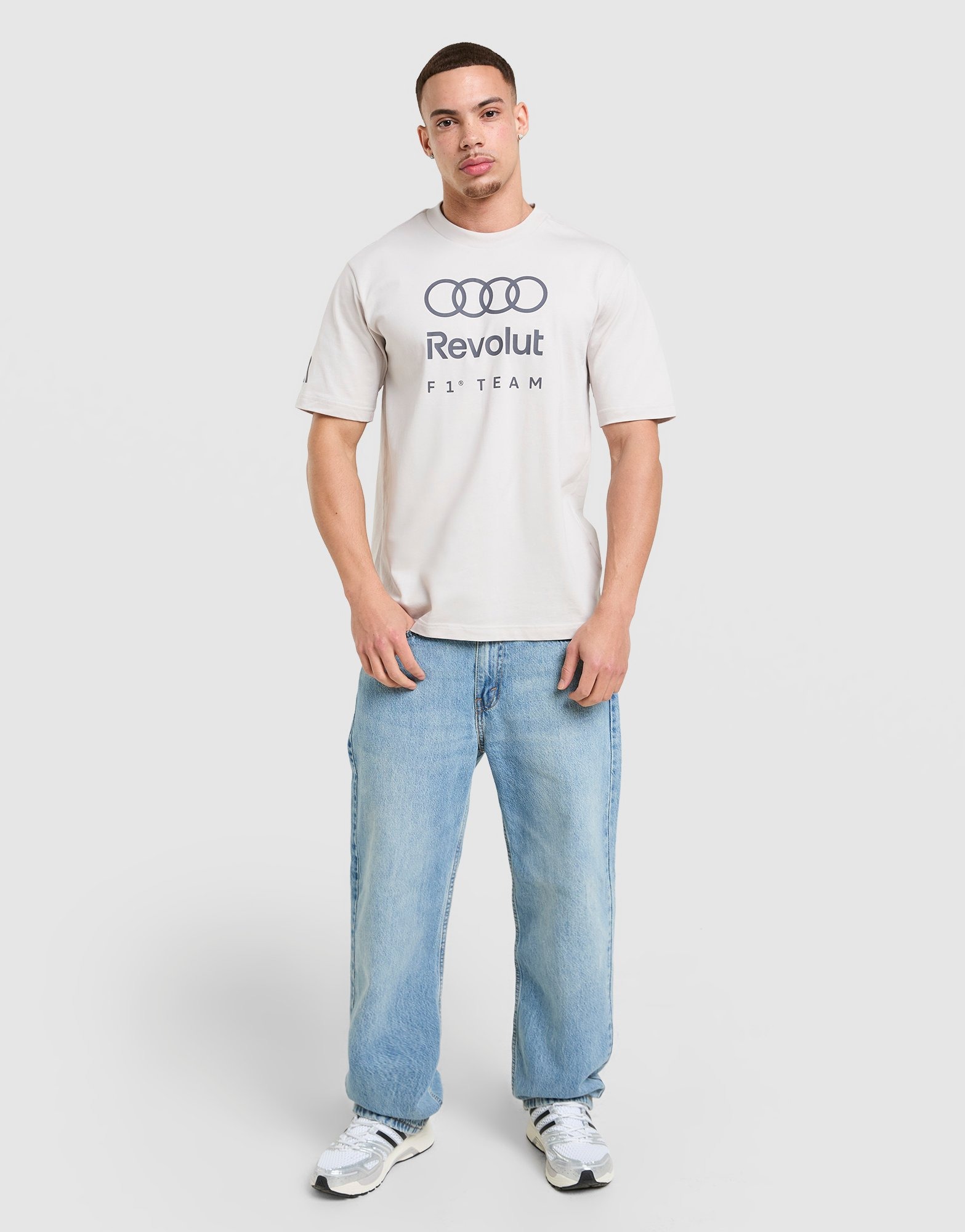 Adidas x Audi TEAM REVOLUT F1 DNA GRAPHIC Racing T Shirt Men's — foto 2