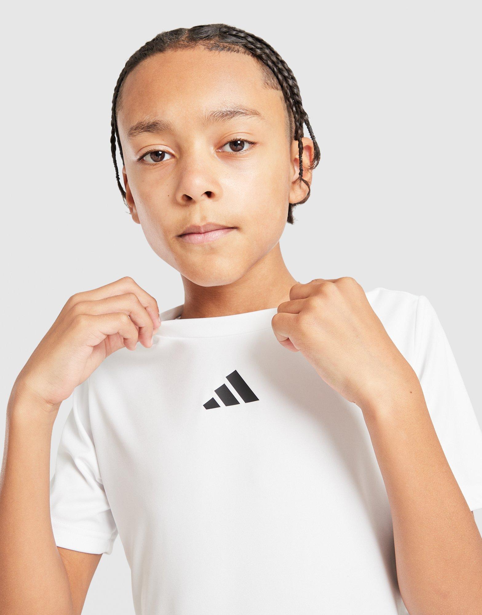 adidas Badge of Sport Core T-Shirt/Shorts Set Junior