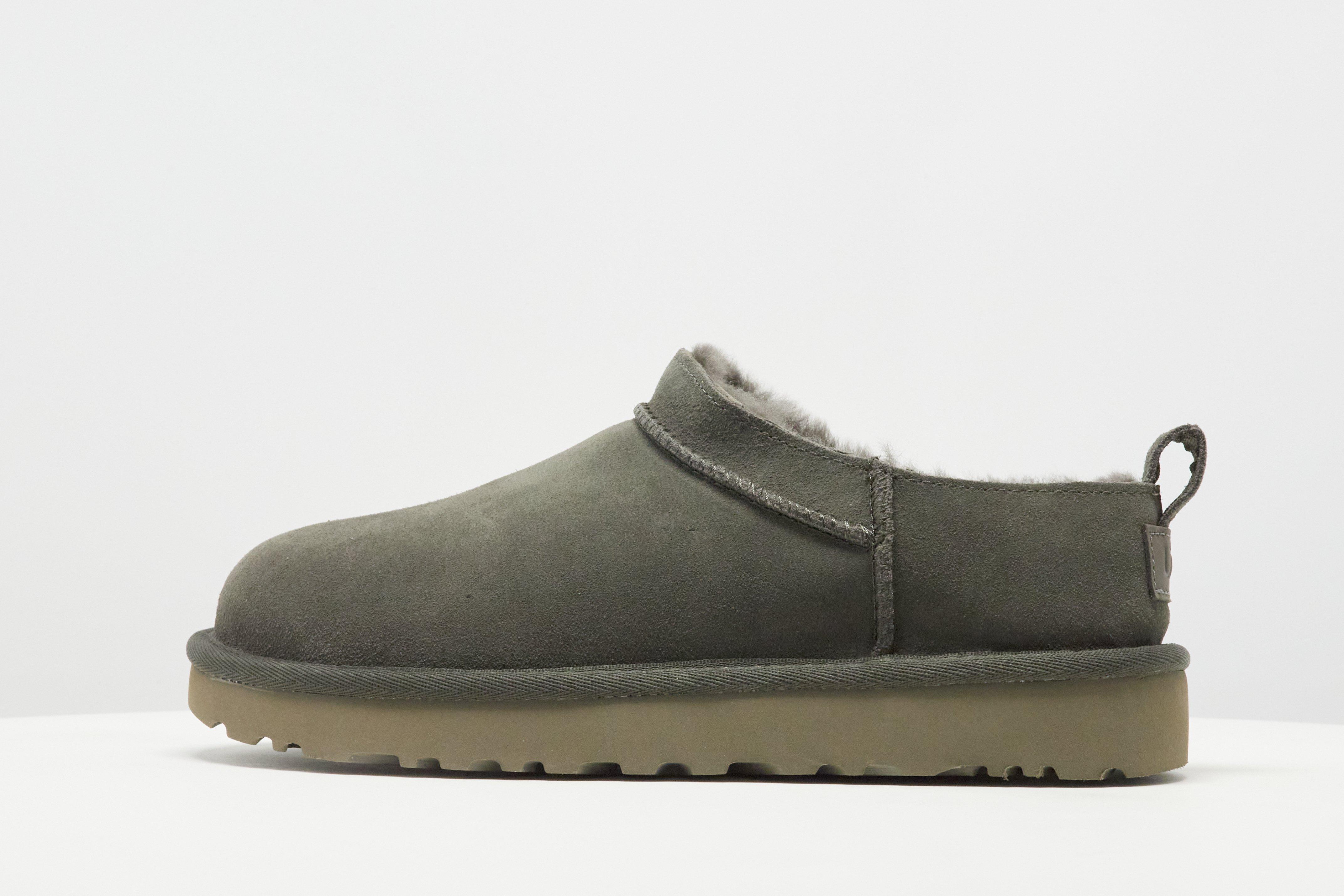 UGG Micro Slip On para mujer