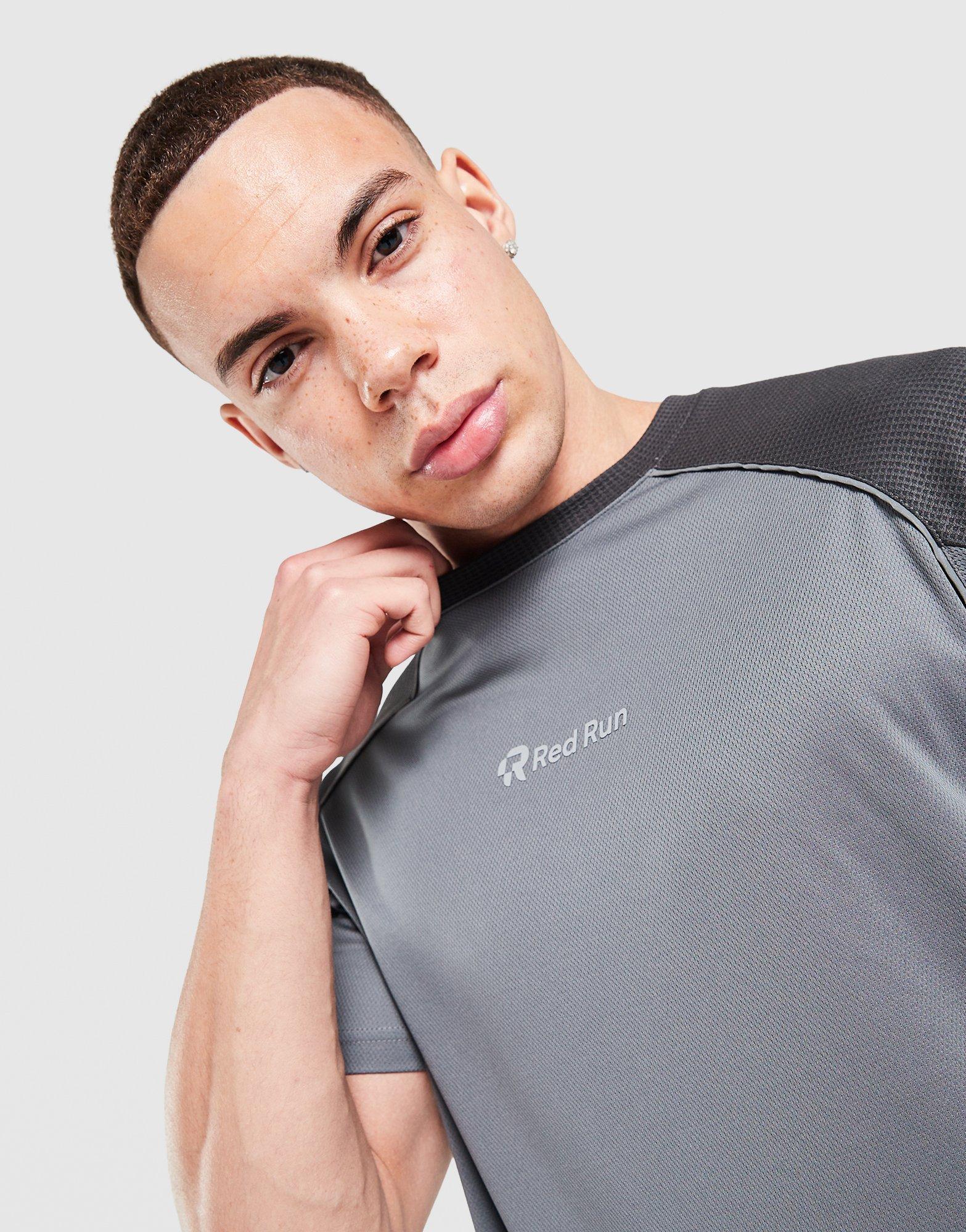 Red Run Activewear Titanium Technical Runner T-Shirt