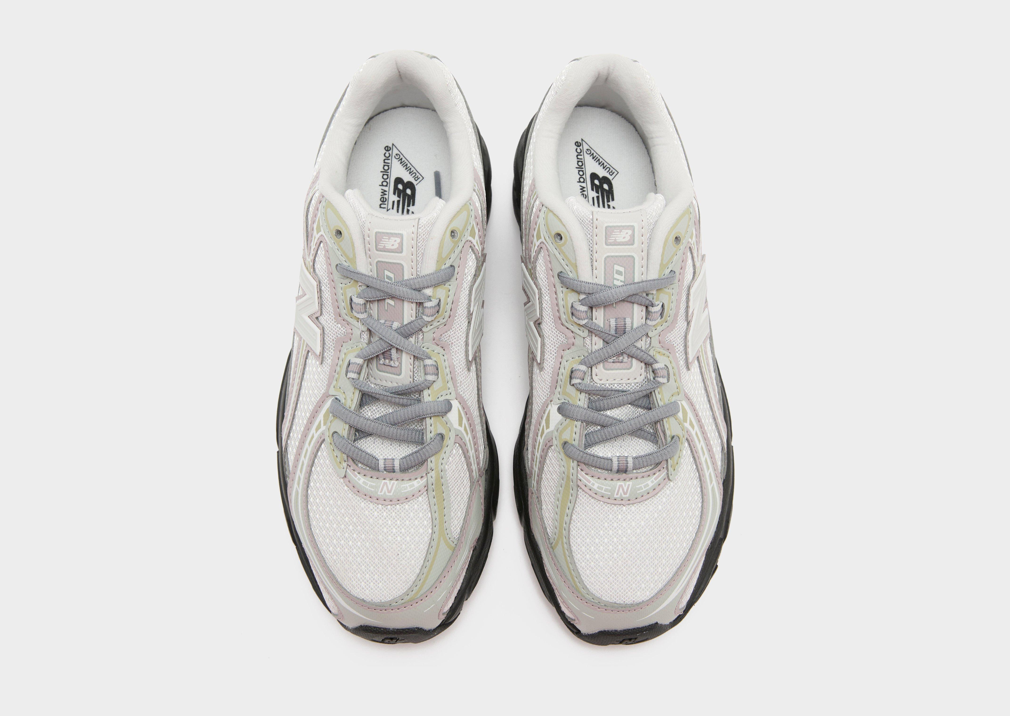 New Balance 740 Junior