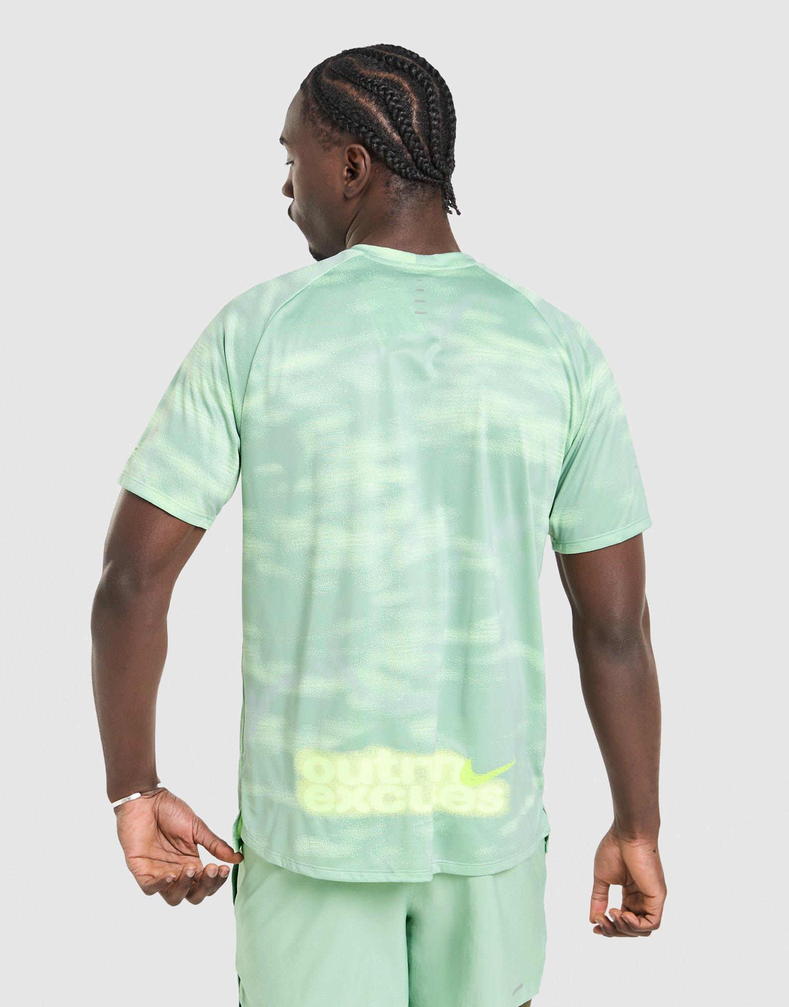 Nike Pinnacle Stride T-Shirt