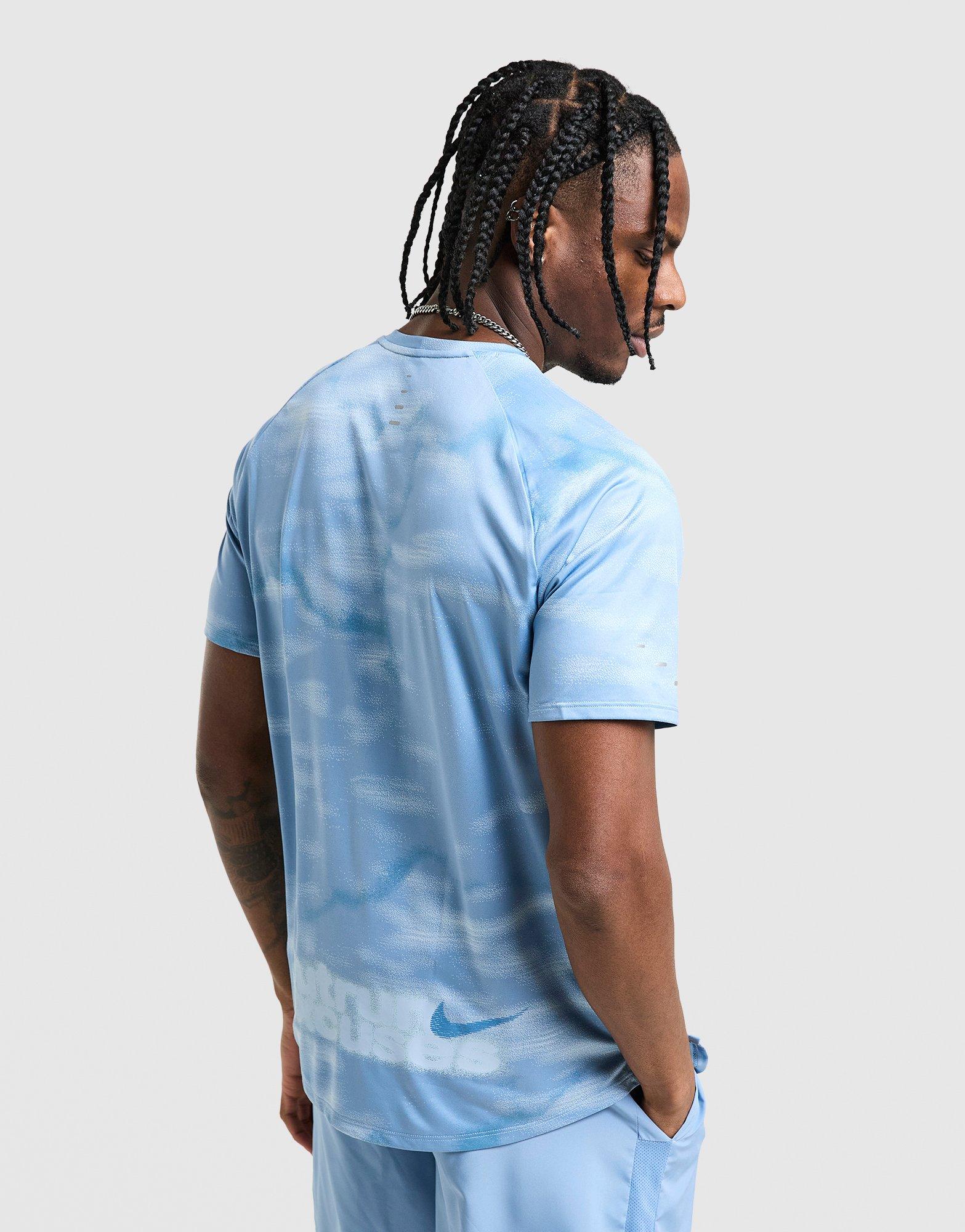 Nike Pinnacle Stride T-Shirt