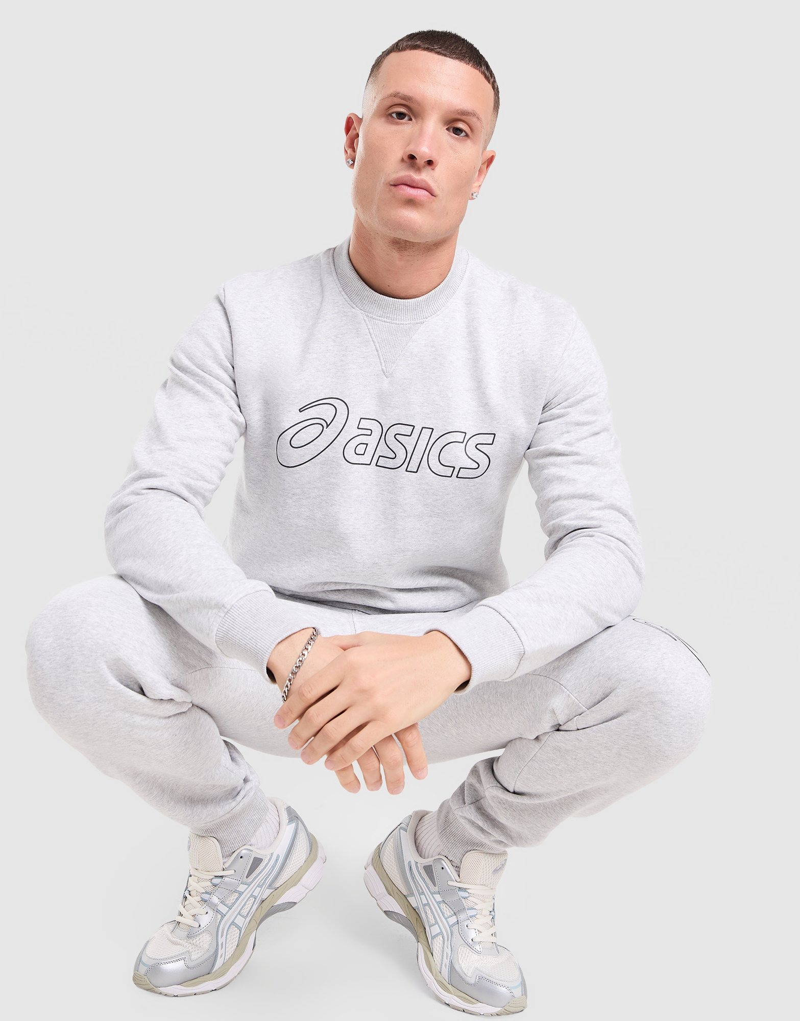 Grå ASICS Large Logo Crew Sweatshirt - JD Sports Danmark
