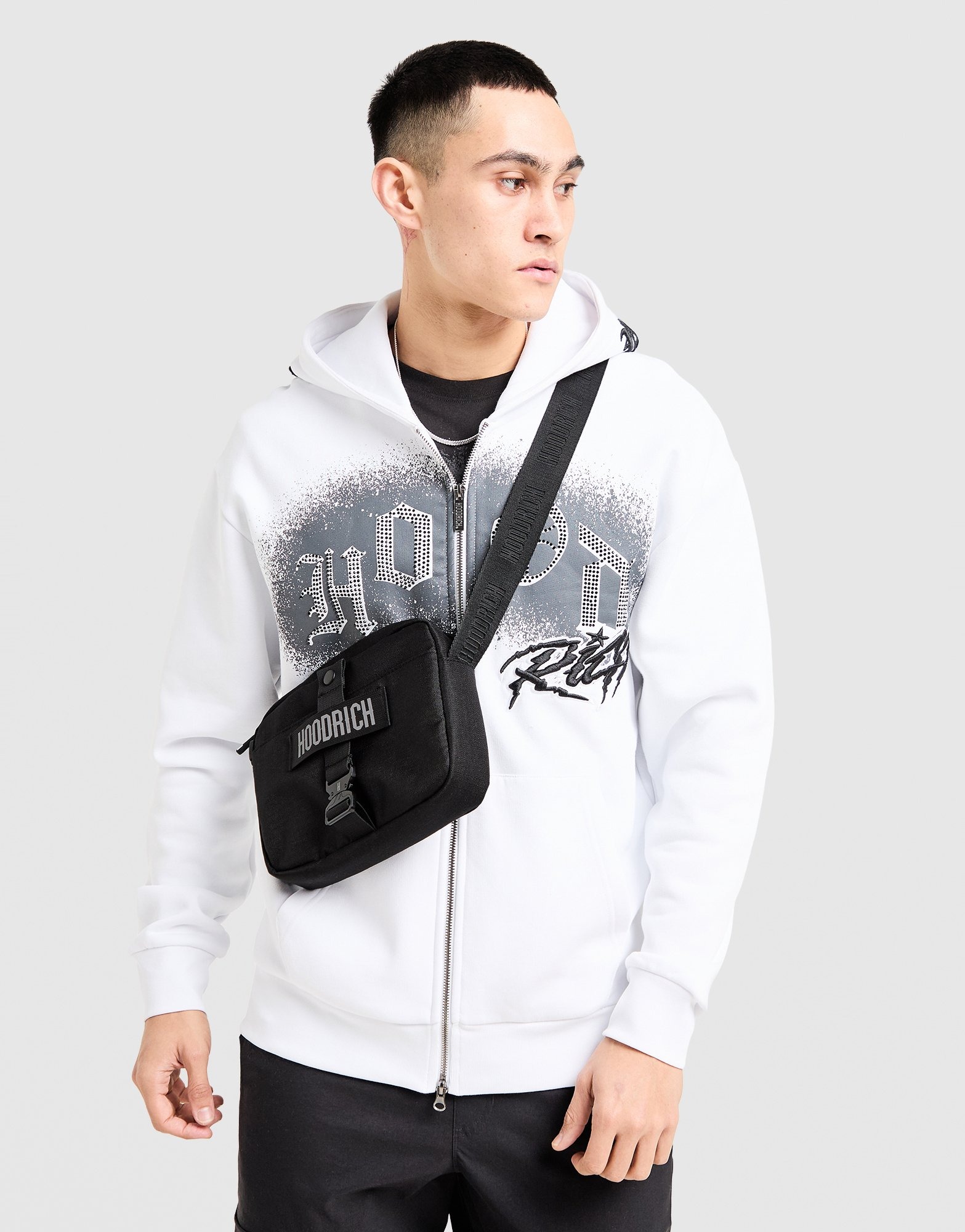 【新品未使用】Hoodrich フードリッチ レイズ メッセンジャーバッグ Black Hoodrich Shade Messenger Bag - JD Sports Global