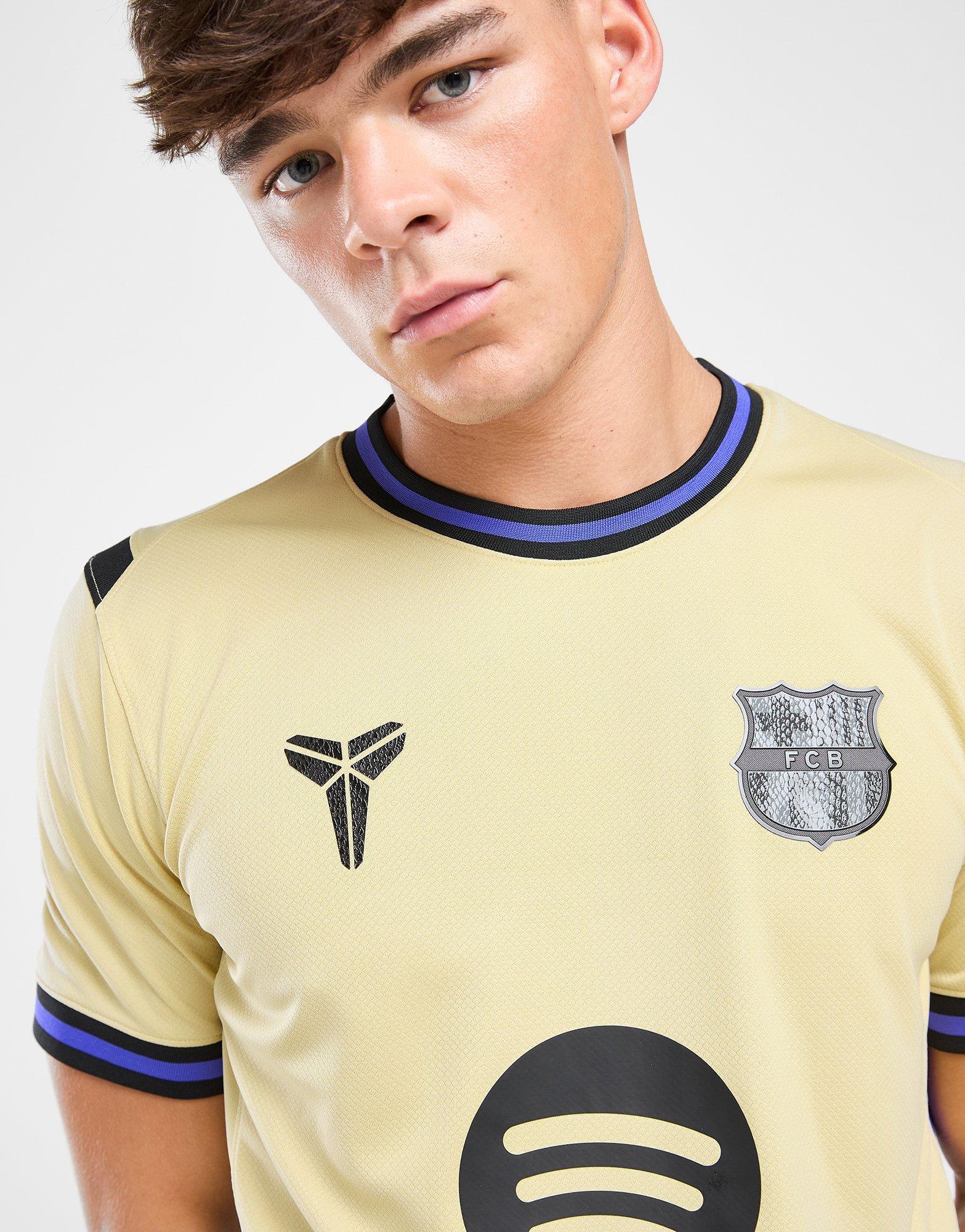 Nike FC Barcelona 2025/26 Away Shirt