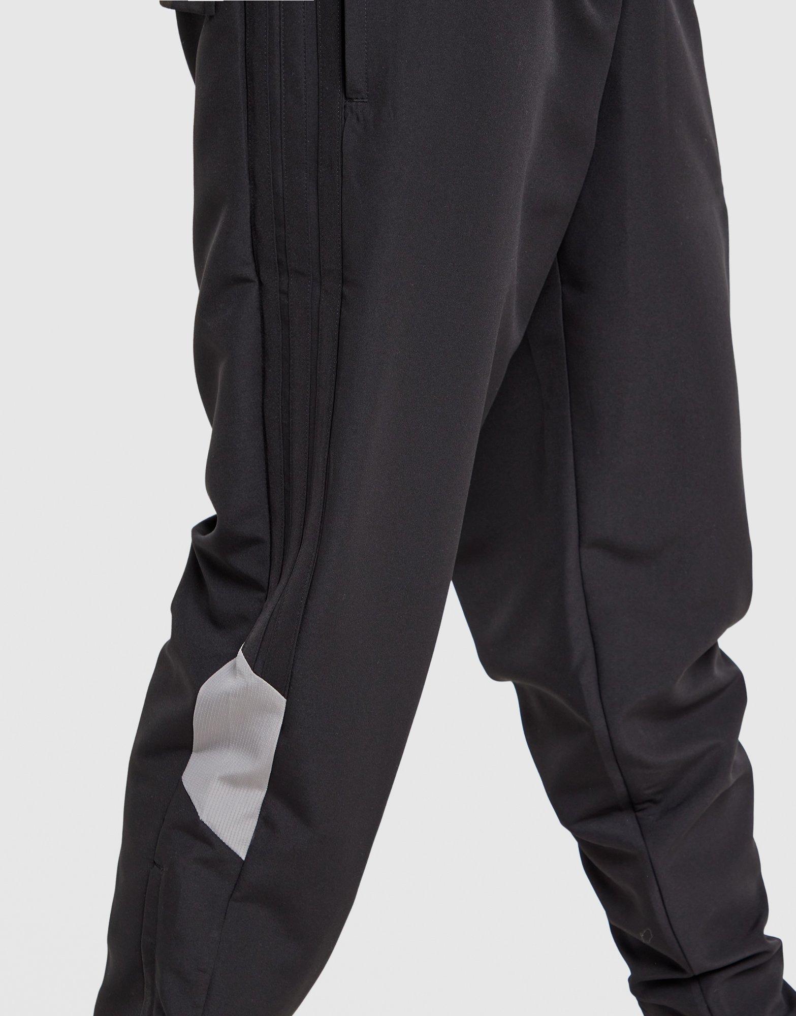 adidas Tiro 26 Woven Track Pants