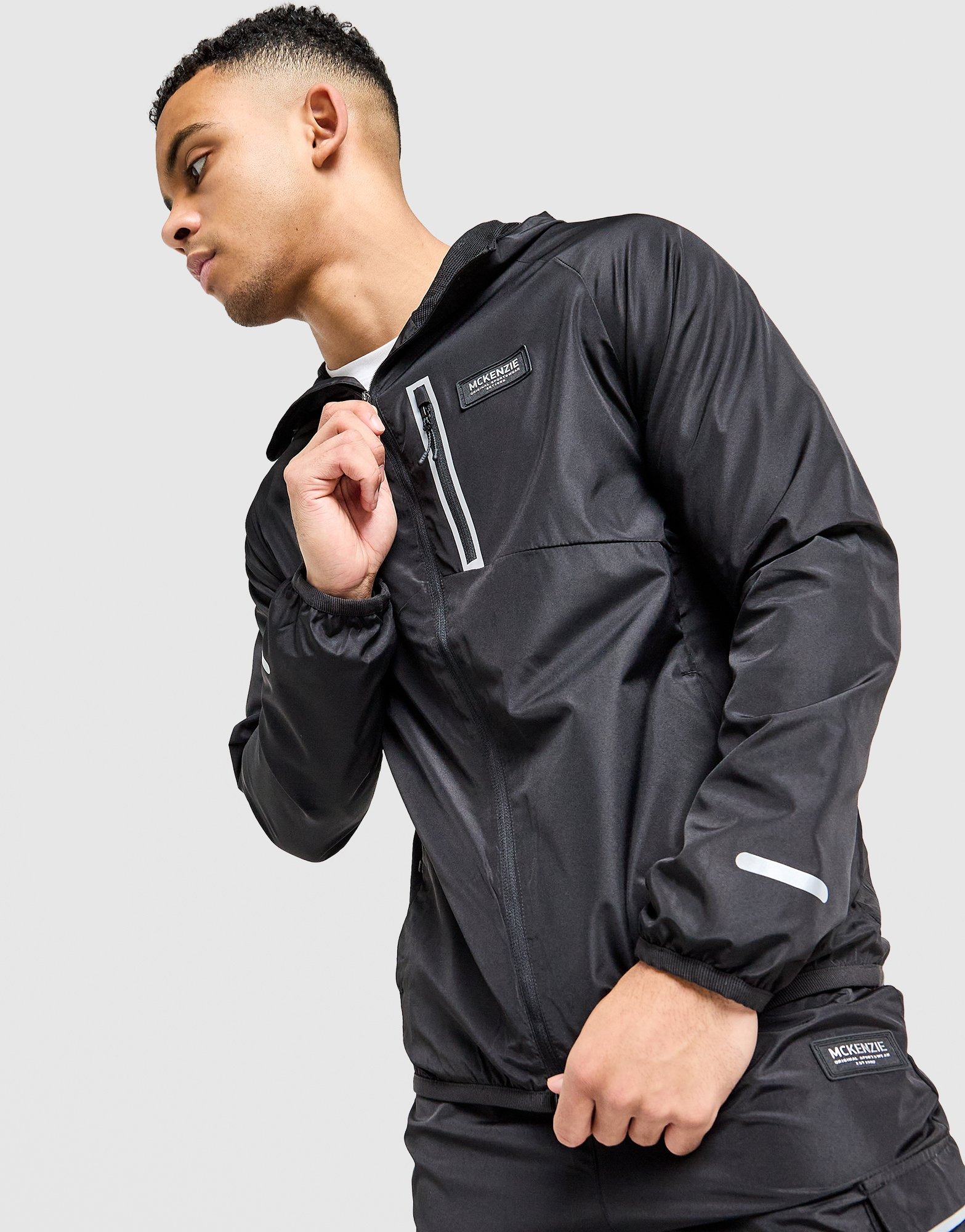 Black McKenzie Fort Woven Jacket - JD Sports Global