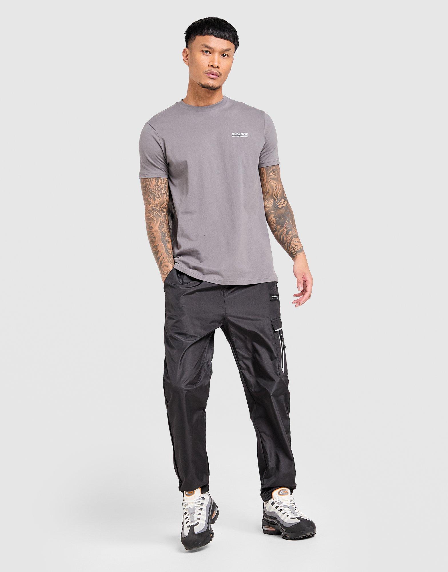 McKenzie Essential T-Shirt