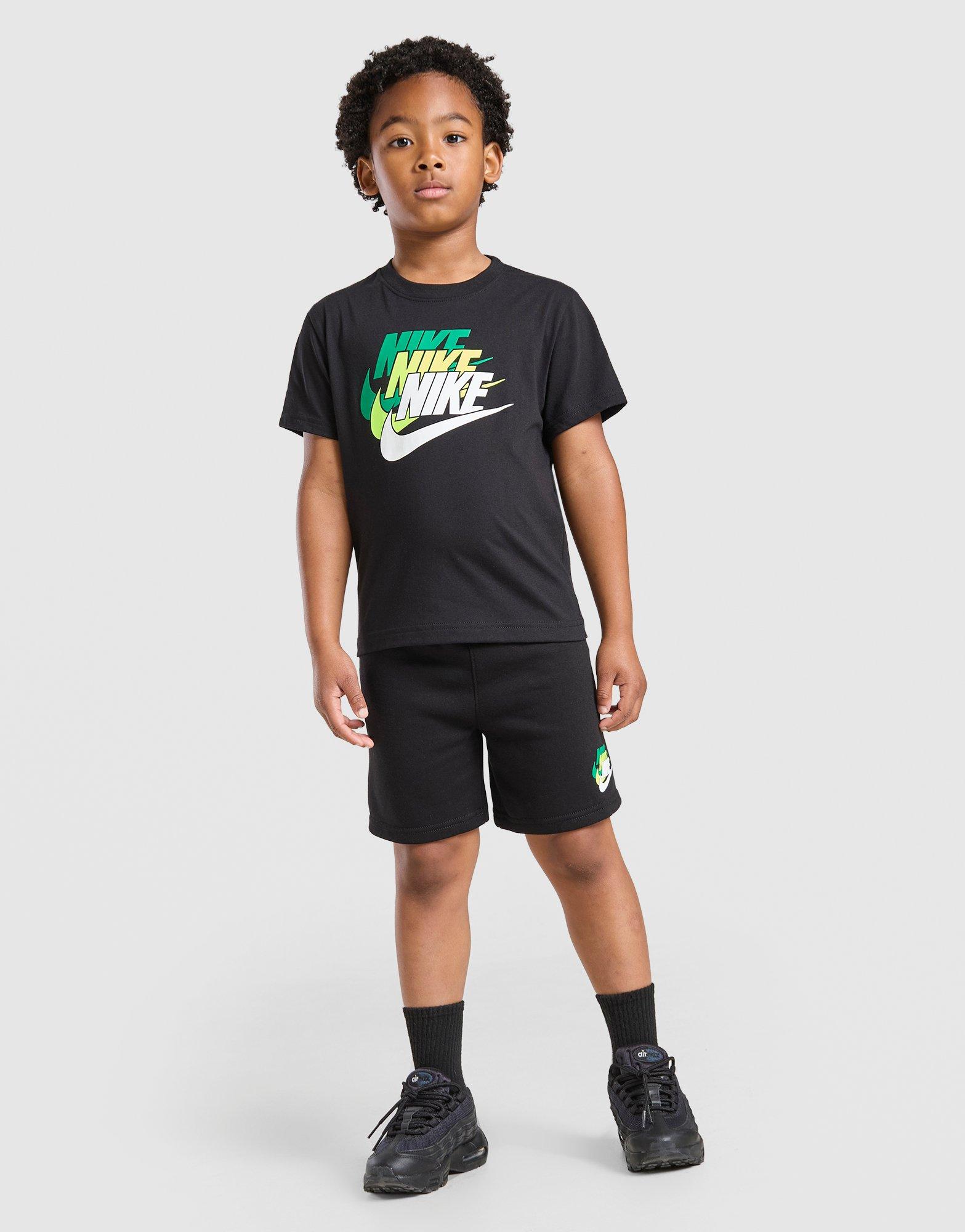 Nike Conjunto de camiseta y pantalón corto Repeat Logo Infantil