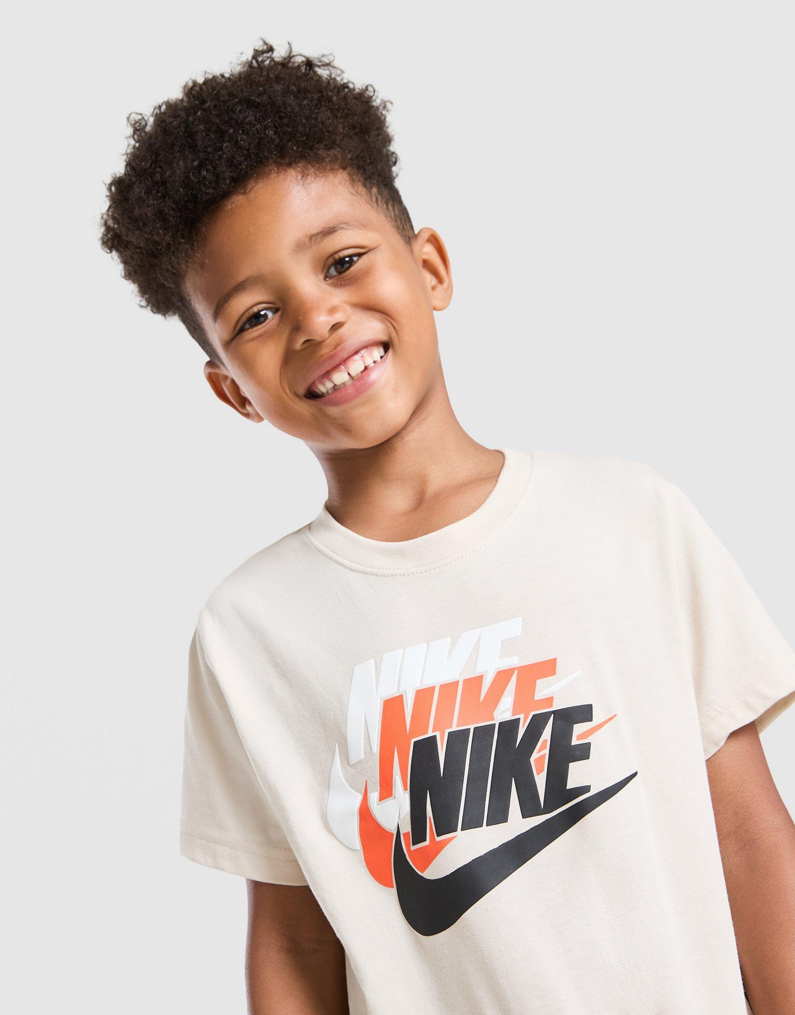 Nike Repeat Logo T-Shirt/Shorts Set Children