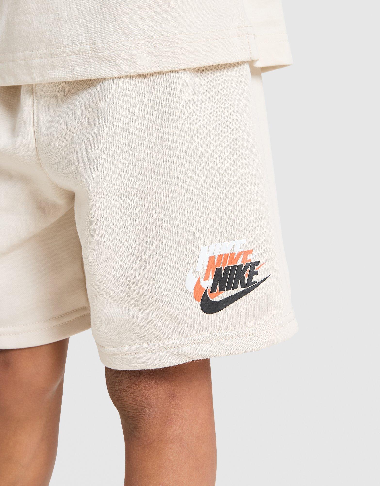 Nike Repeat Logo T-Shirt/Shorts Set Children