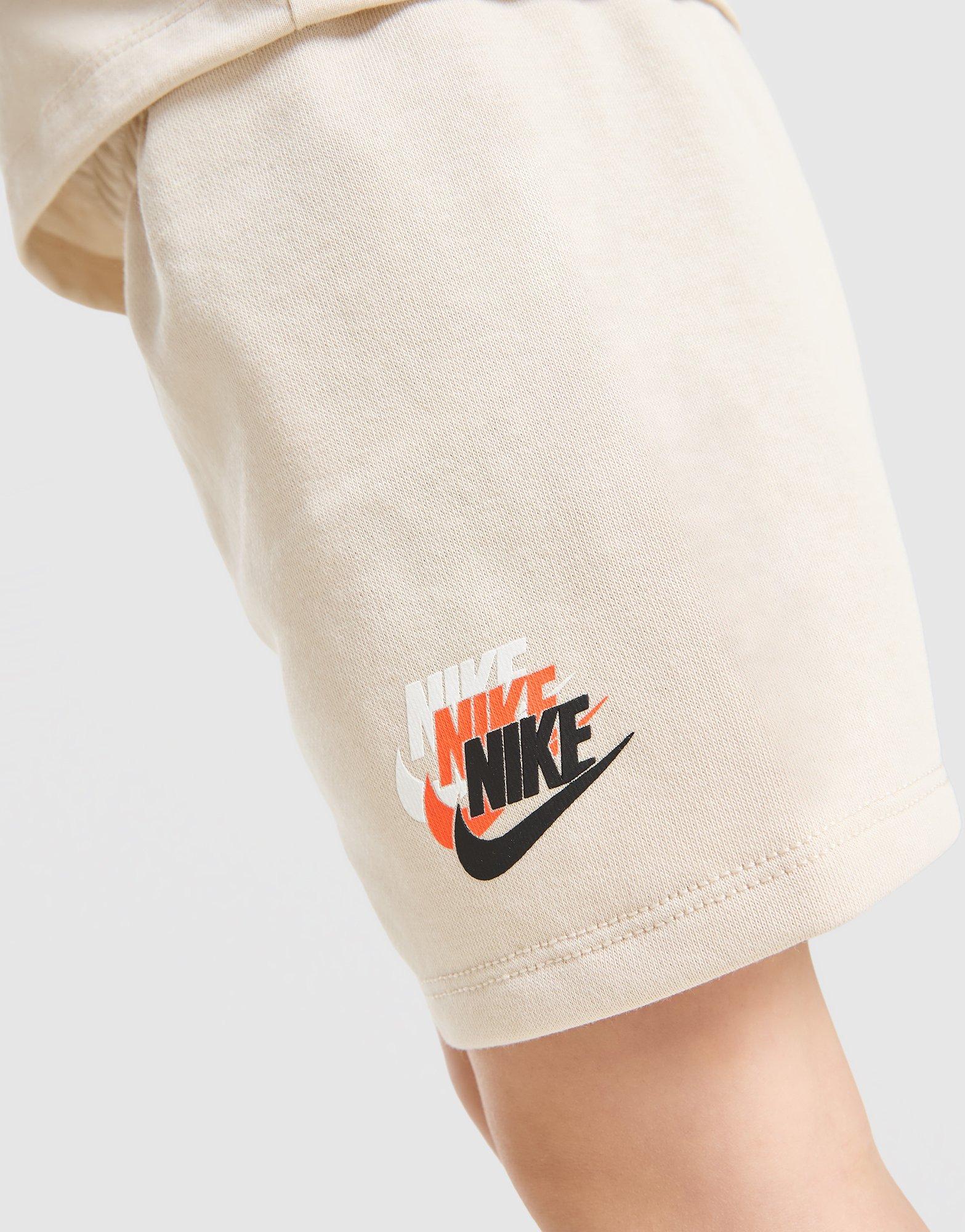 Nike Repeat Graphic T-Shirt/Shorts Set Infant