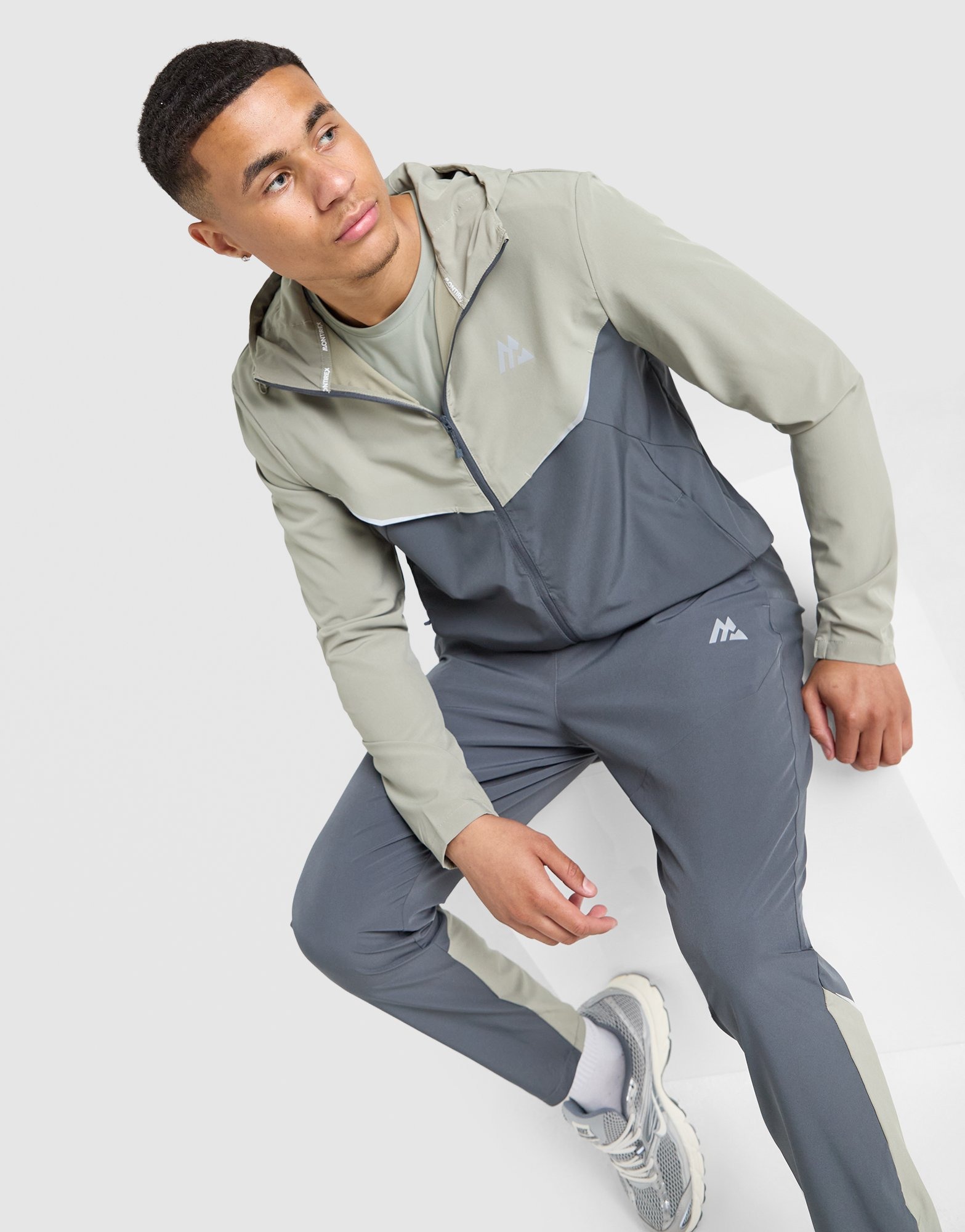 Green MONTIREX Swift Woven Jacket - JD Sports Global