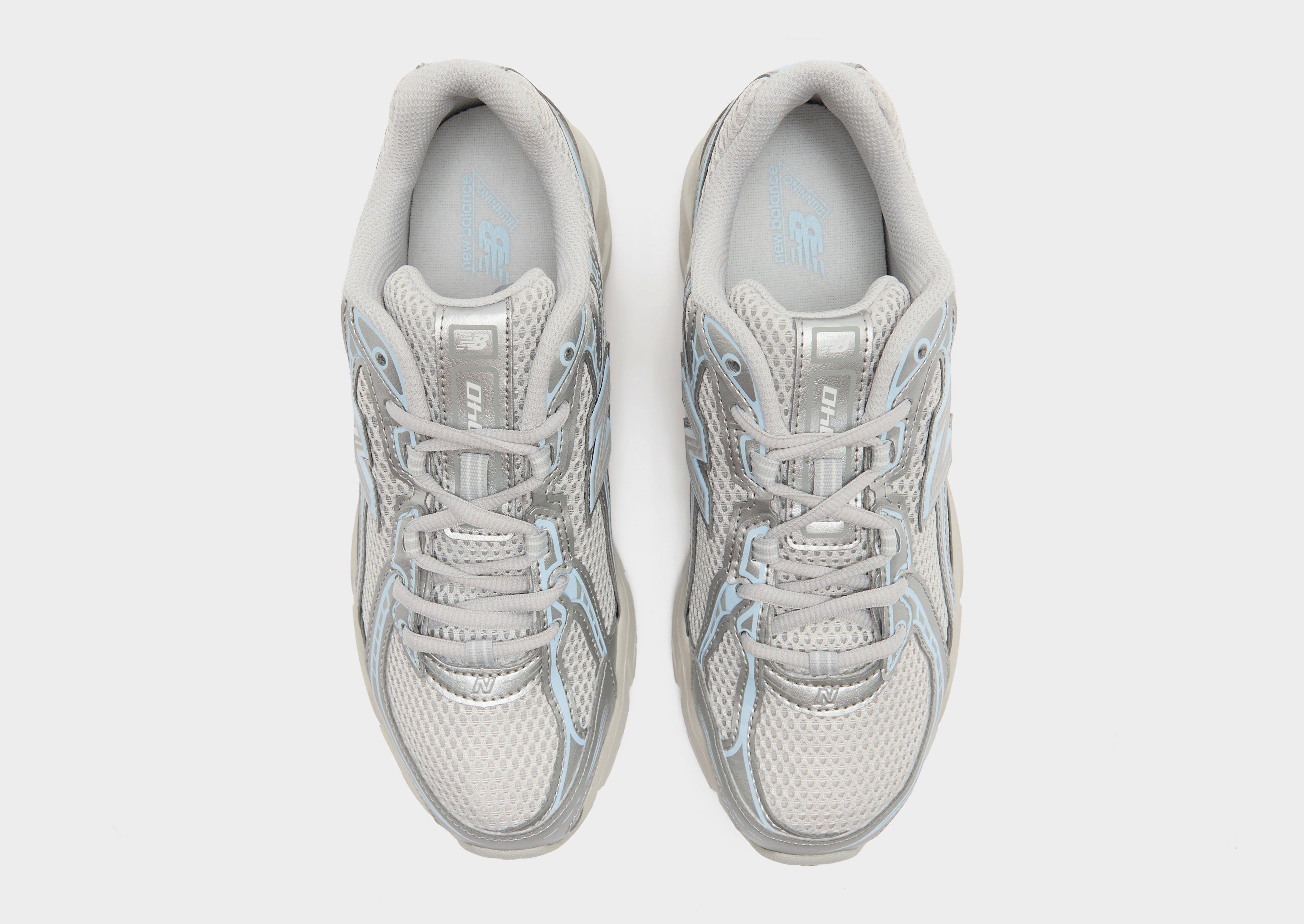 New Balance 740 Women's