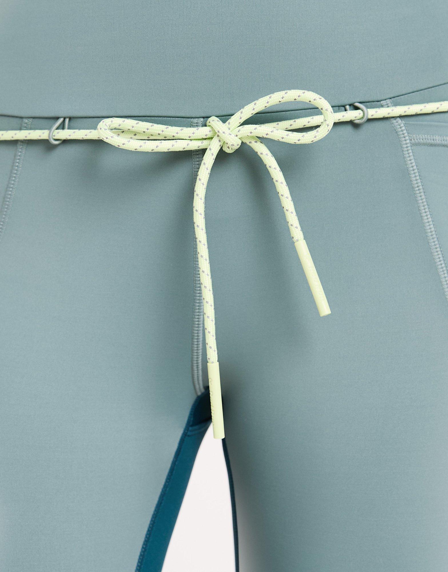 Red Run Activewear Skyline Perky Leggings