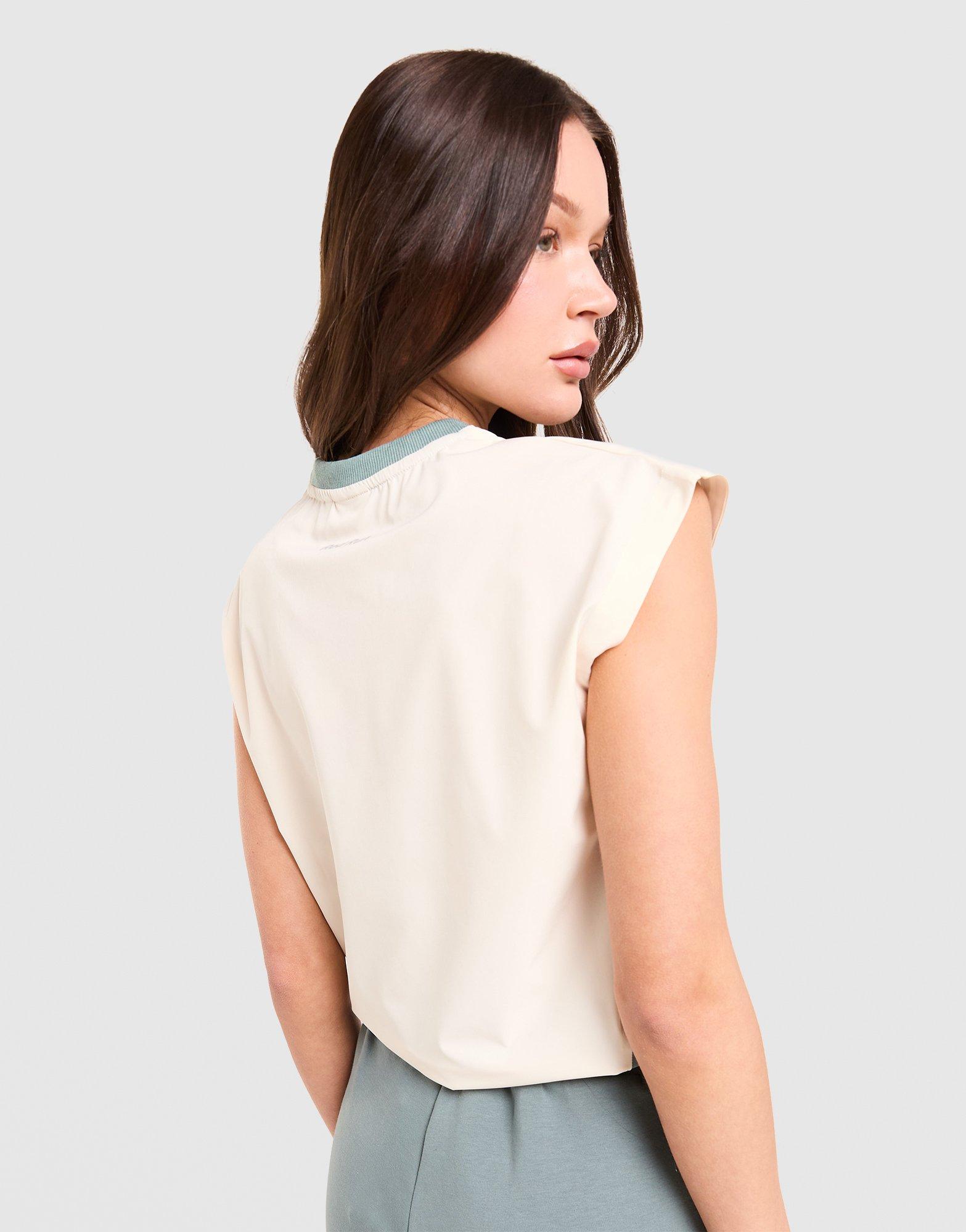 Red Run Activewear Skyline Windbreaker Top