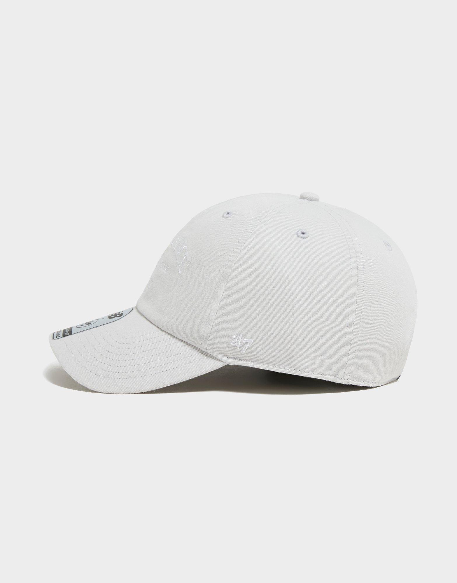 New Balance Clean Up Graphic Cap