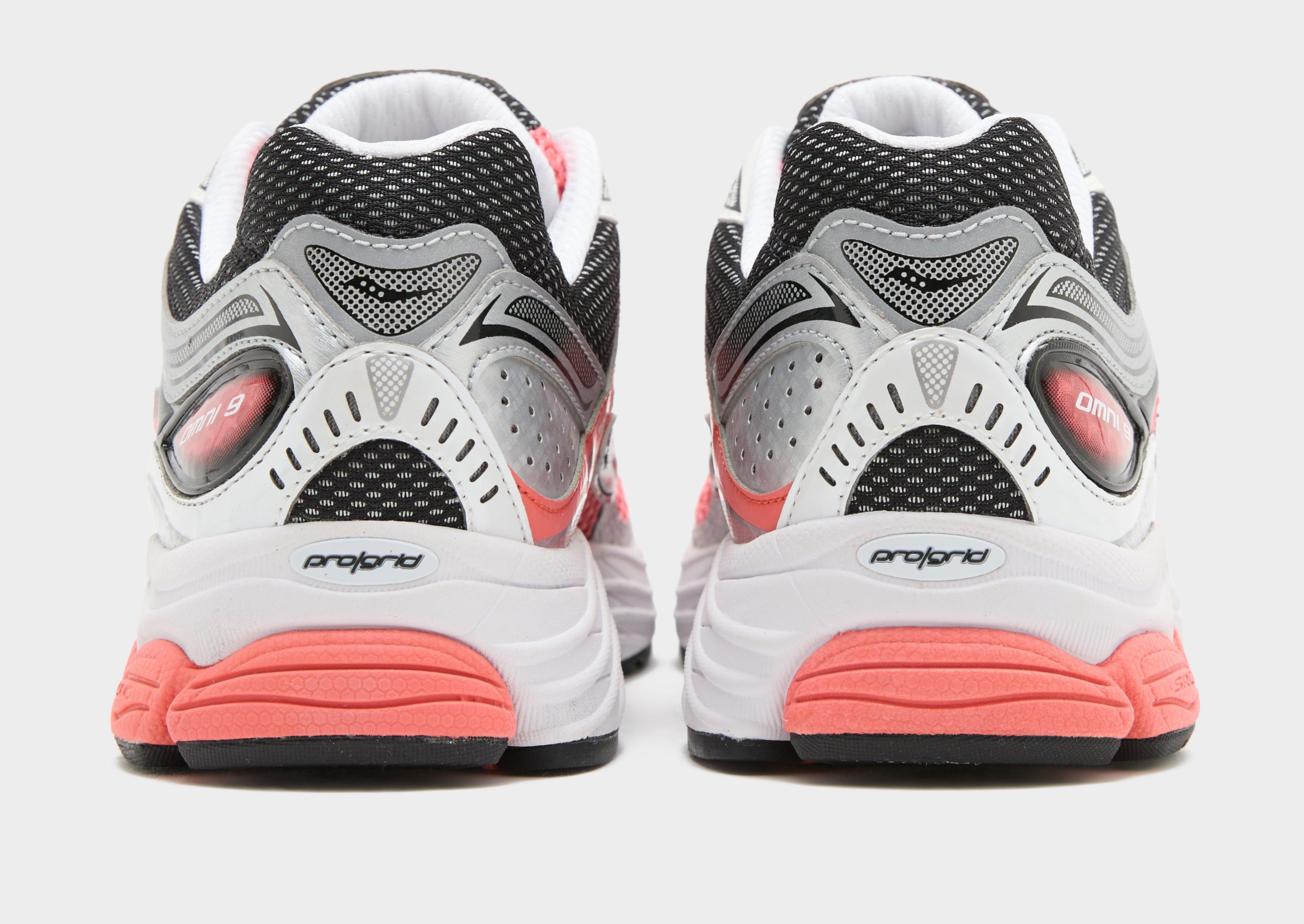 Saucony ProGrid Omni 9