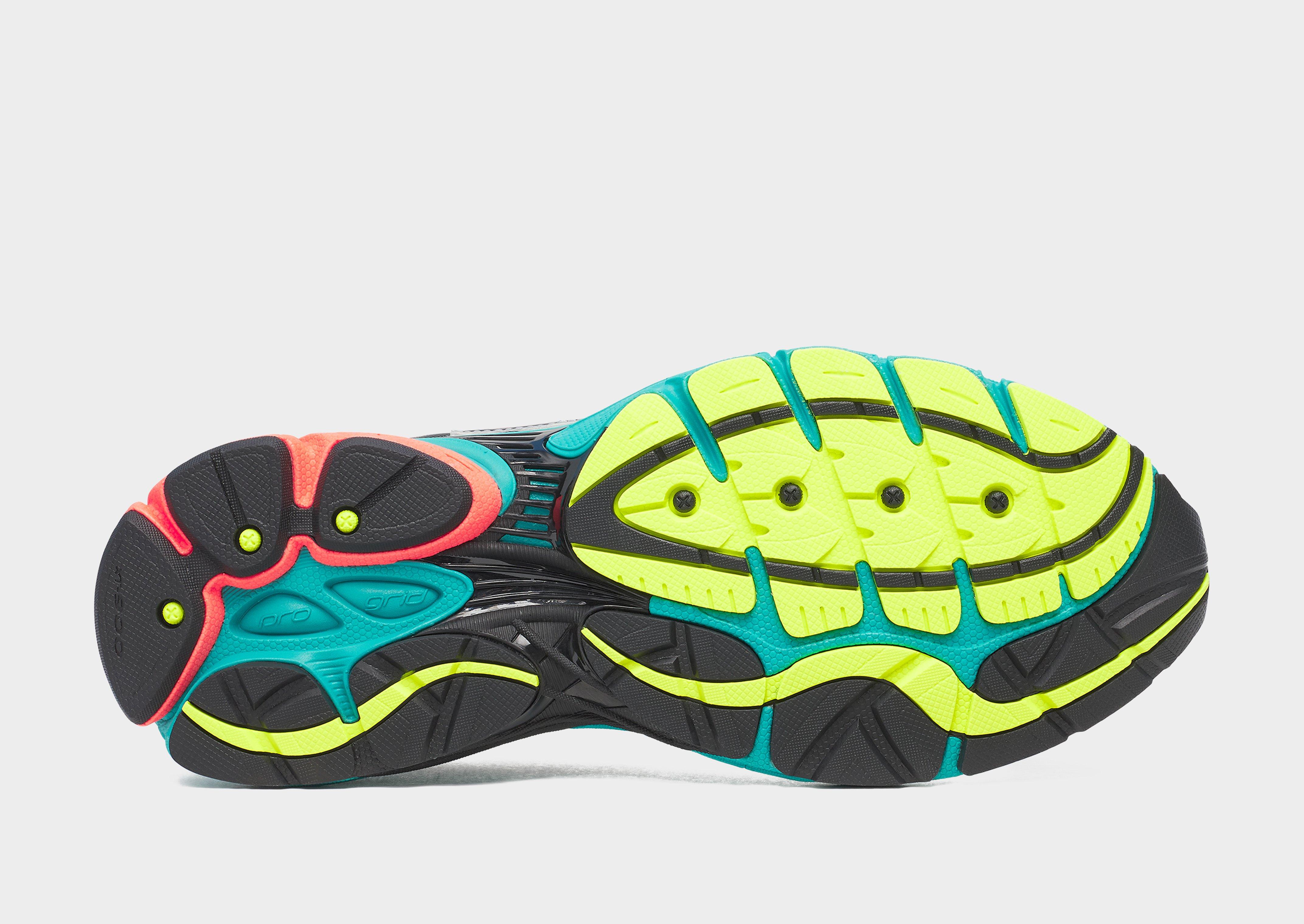 Saucony ProGrid Omni 9