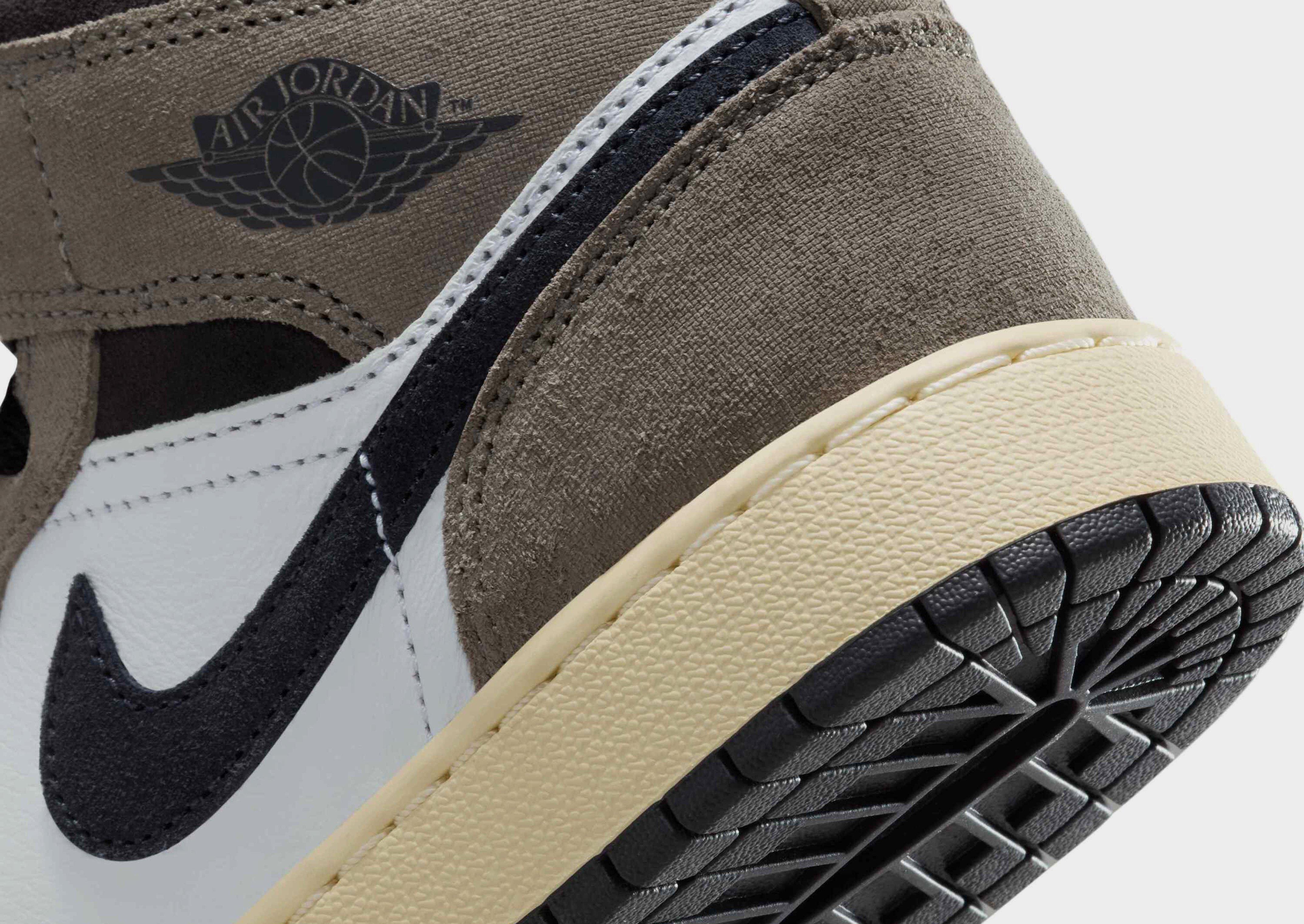 Jordan Air 1 Mid Junior