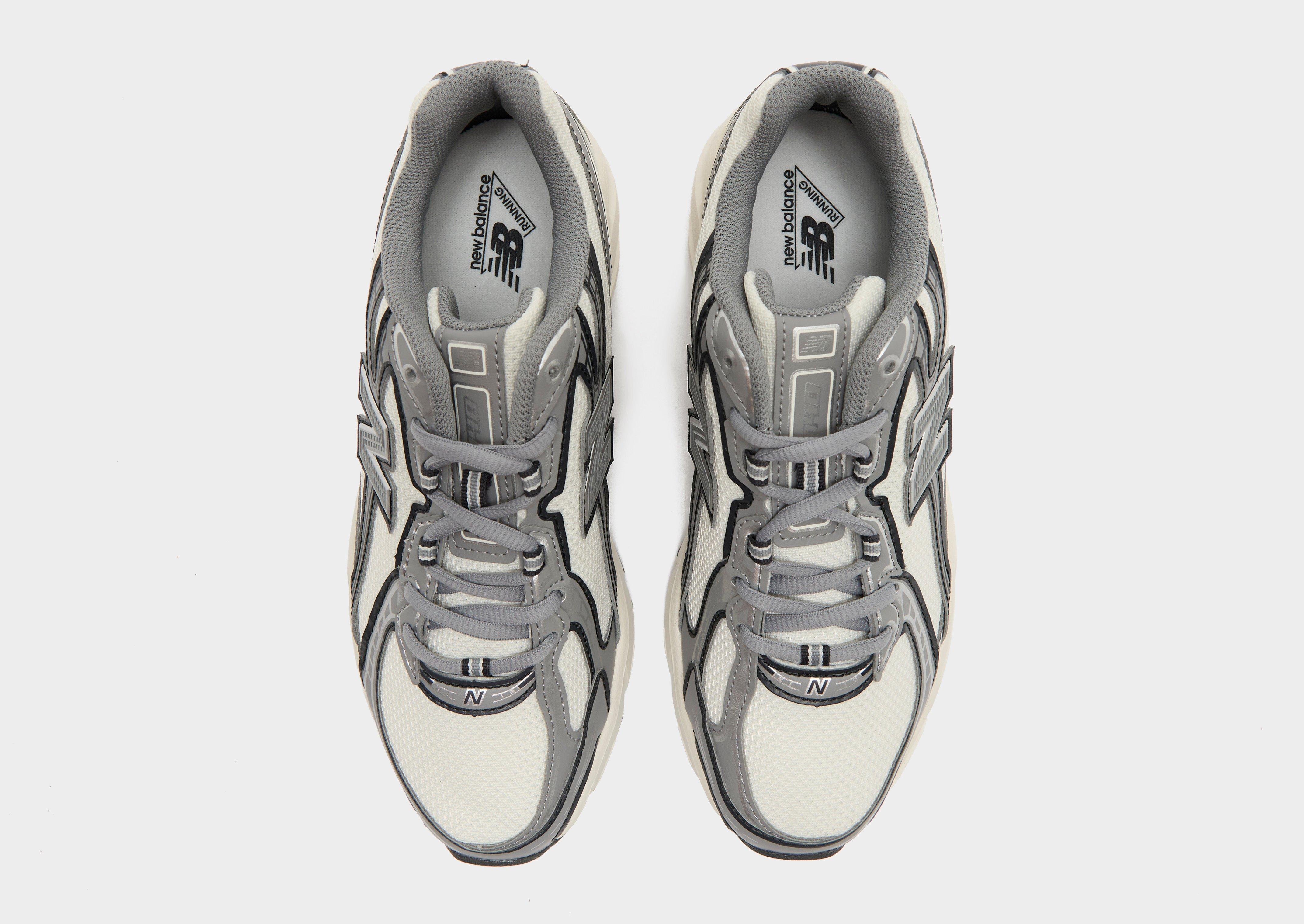 New Balance 740 Junior