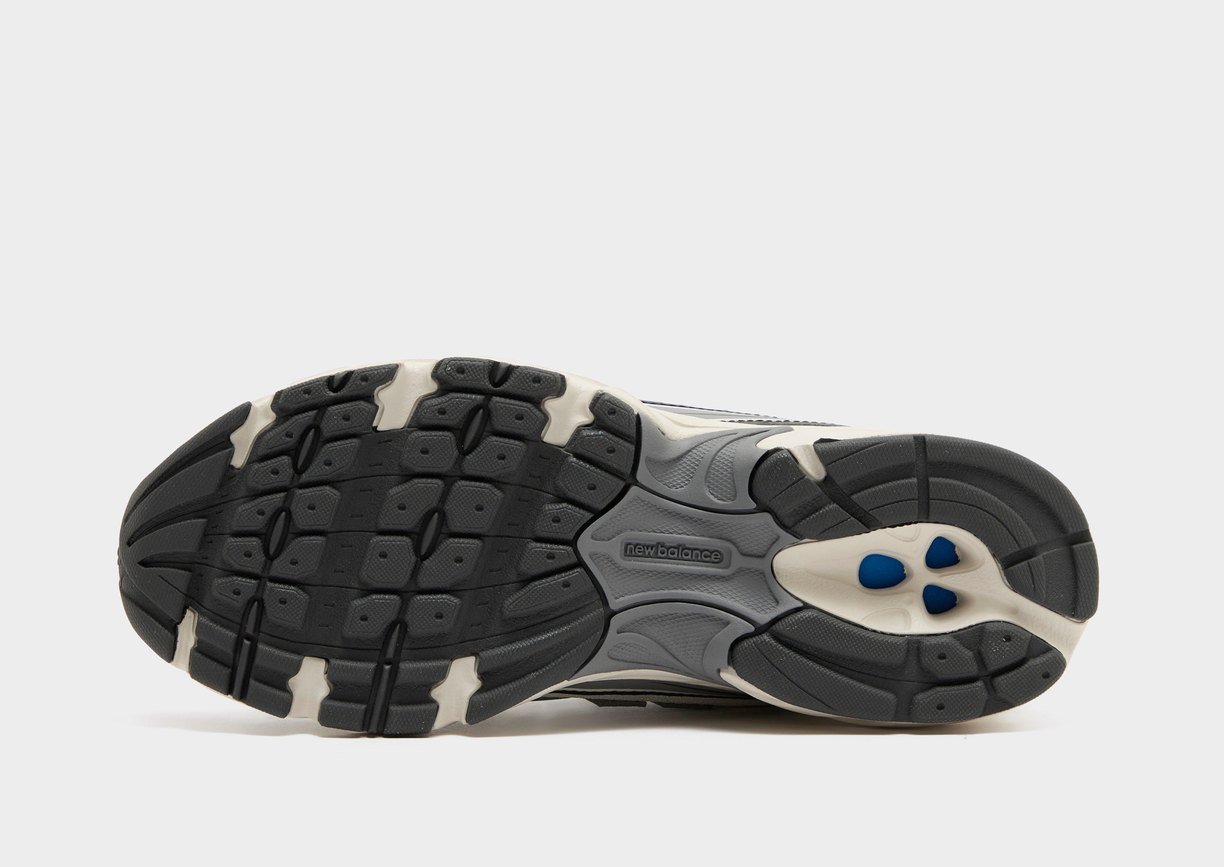 New Balance 740 Junior