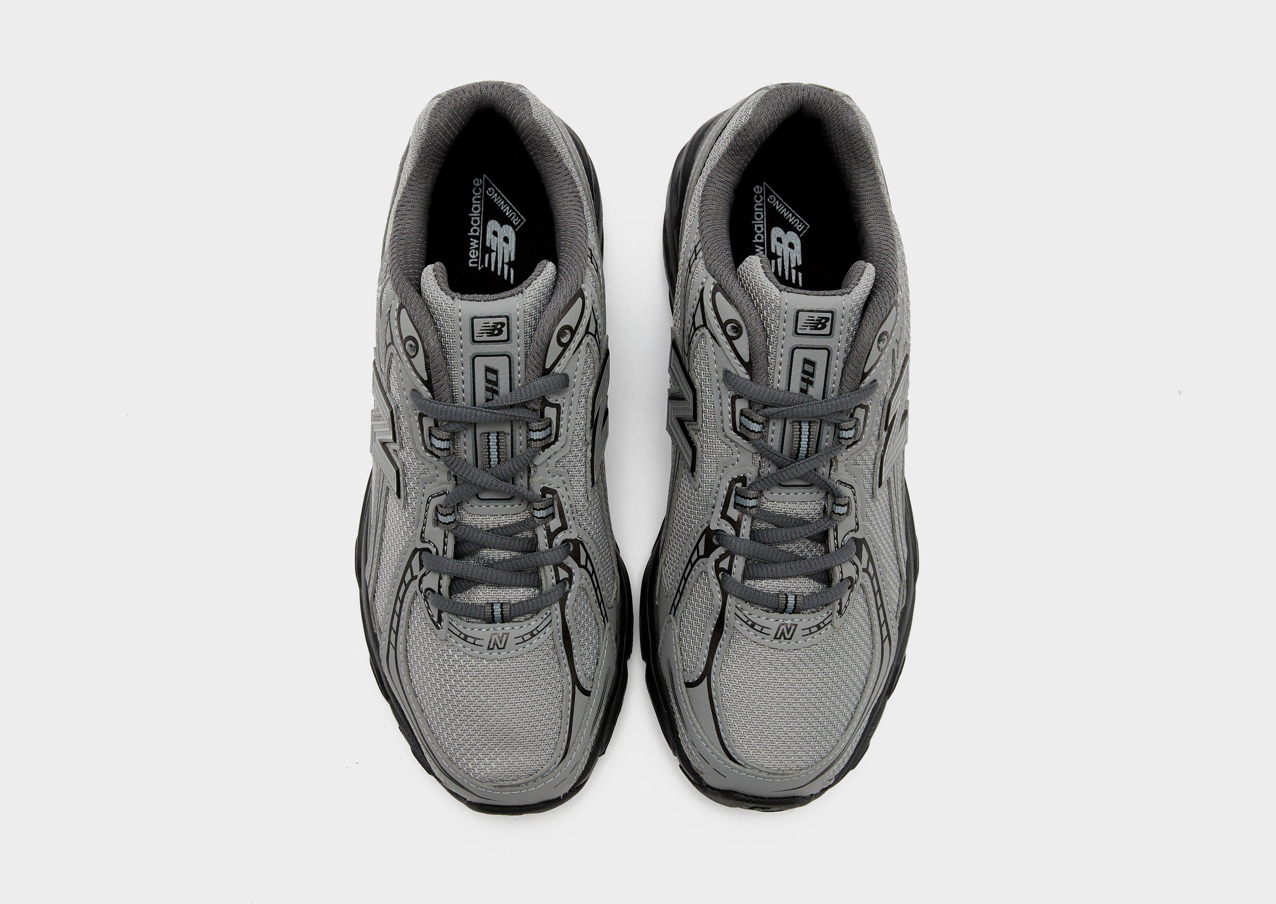 New Balance 740 Junior