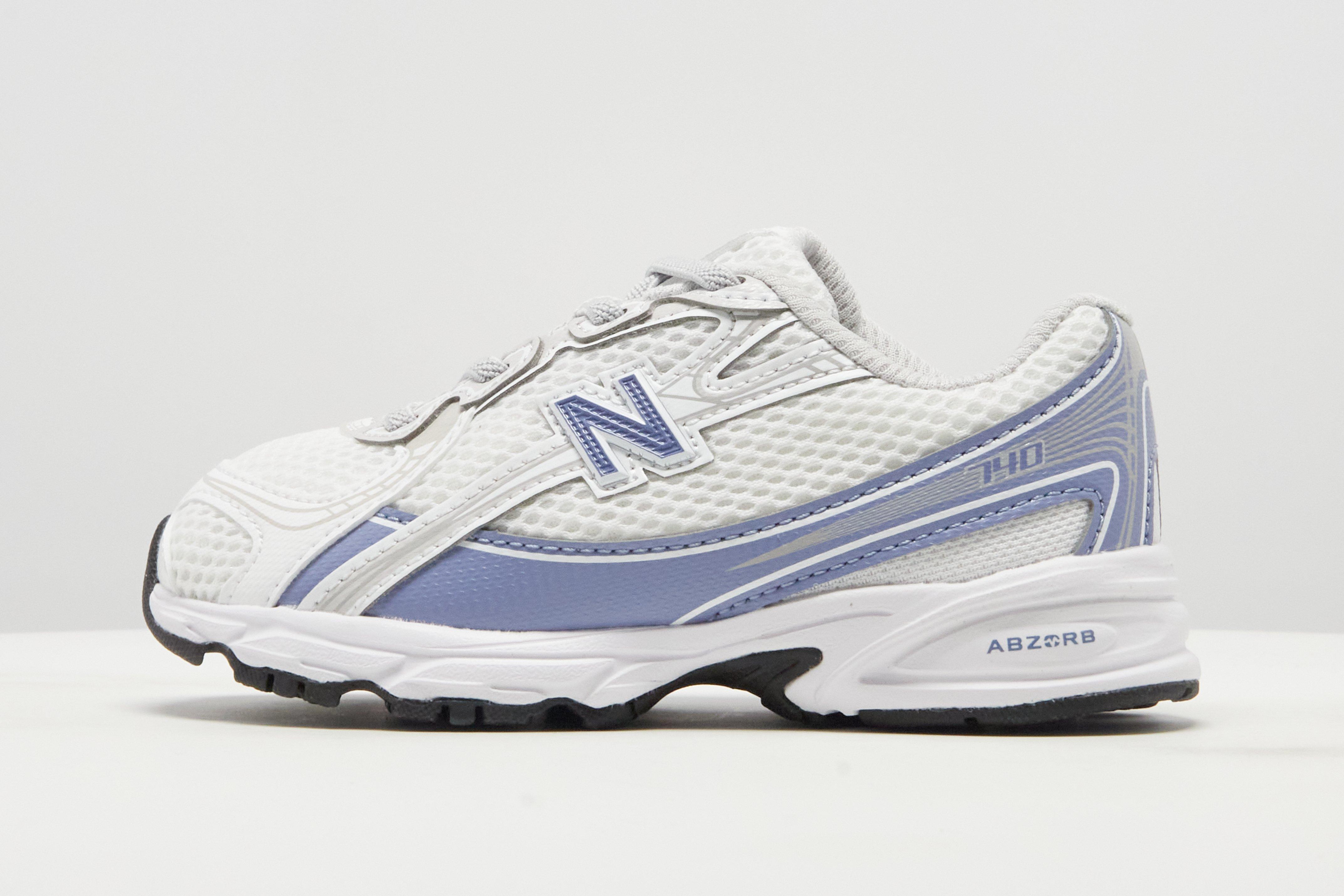 New Balance 740 para bebé