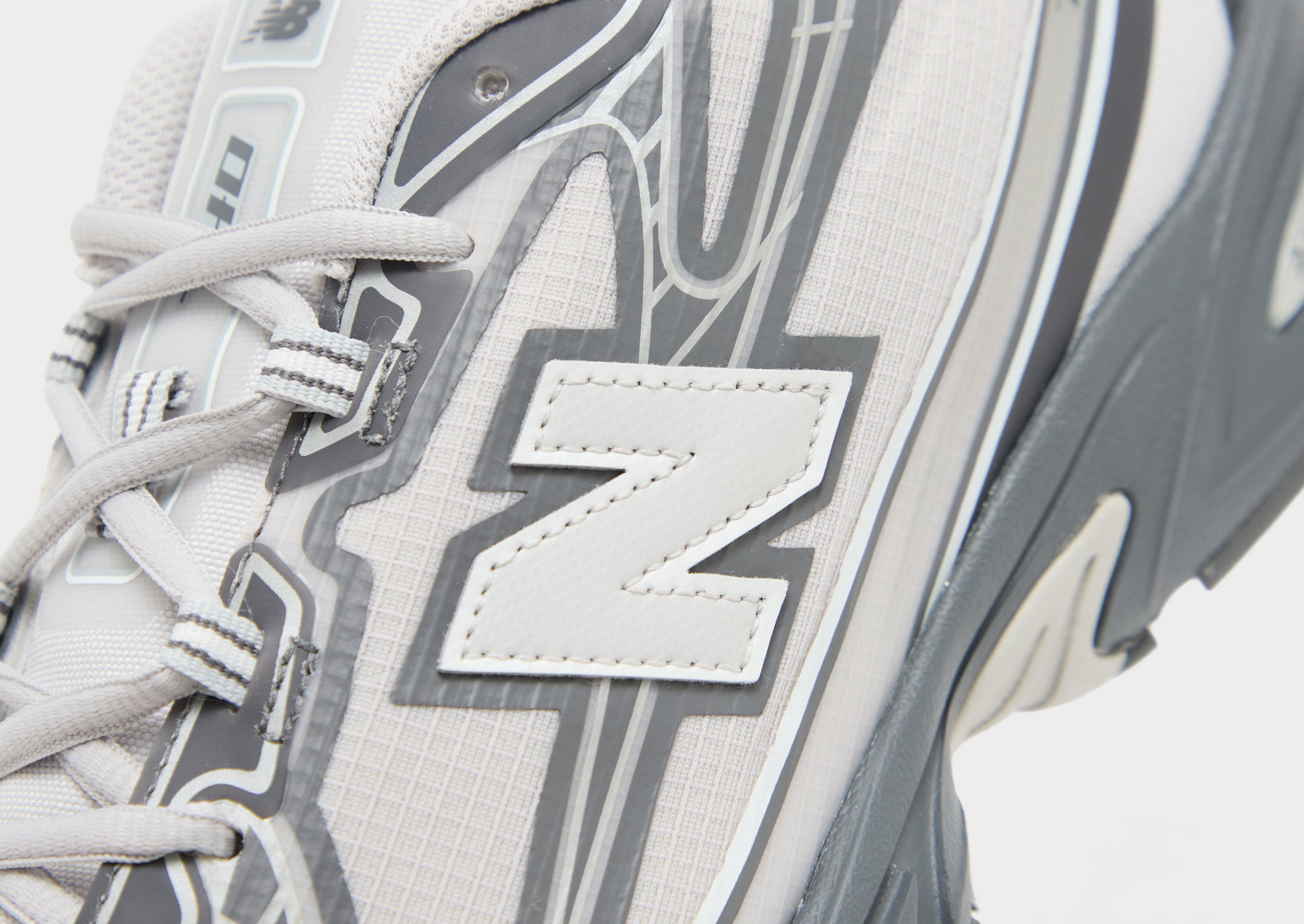 New Balance 740 No Sew