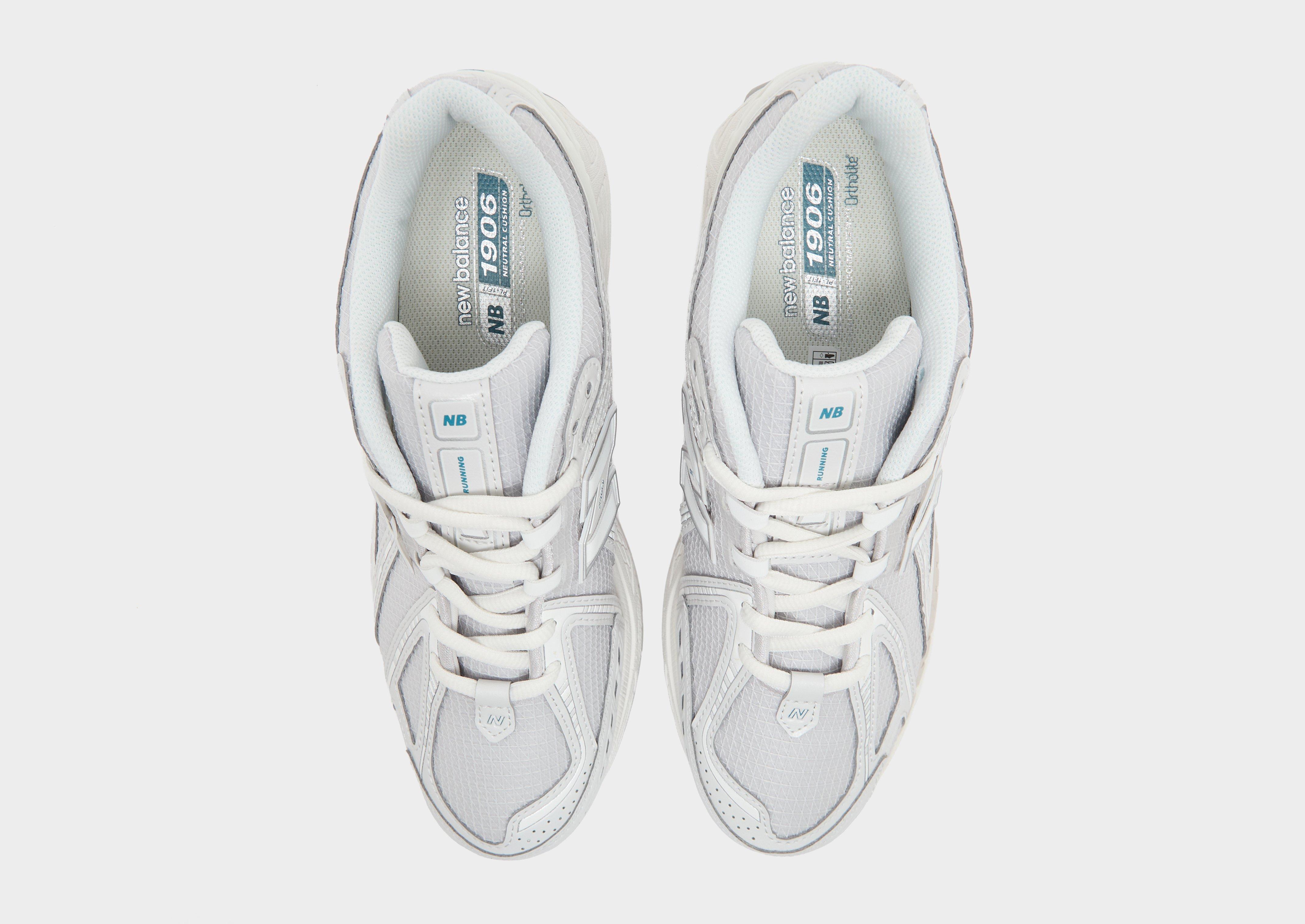 New Balance 1906R