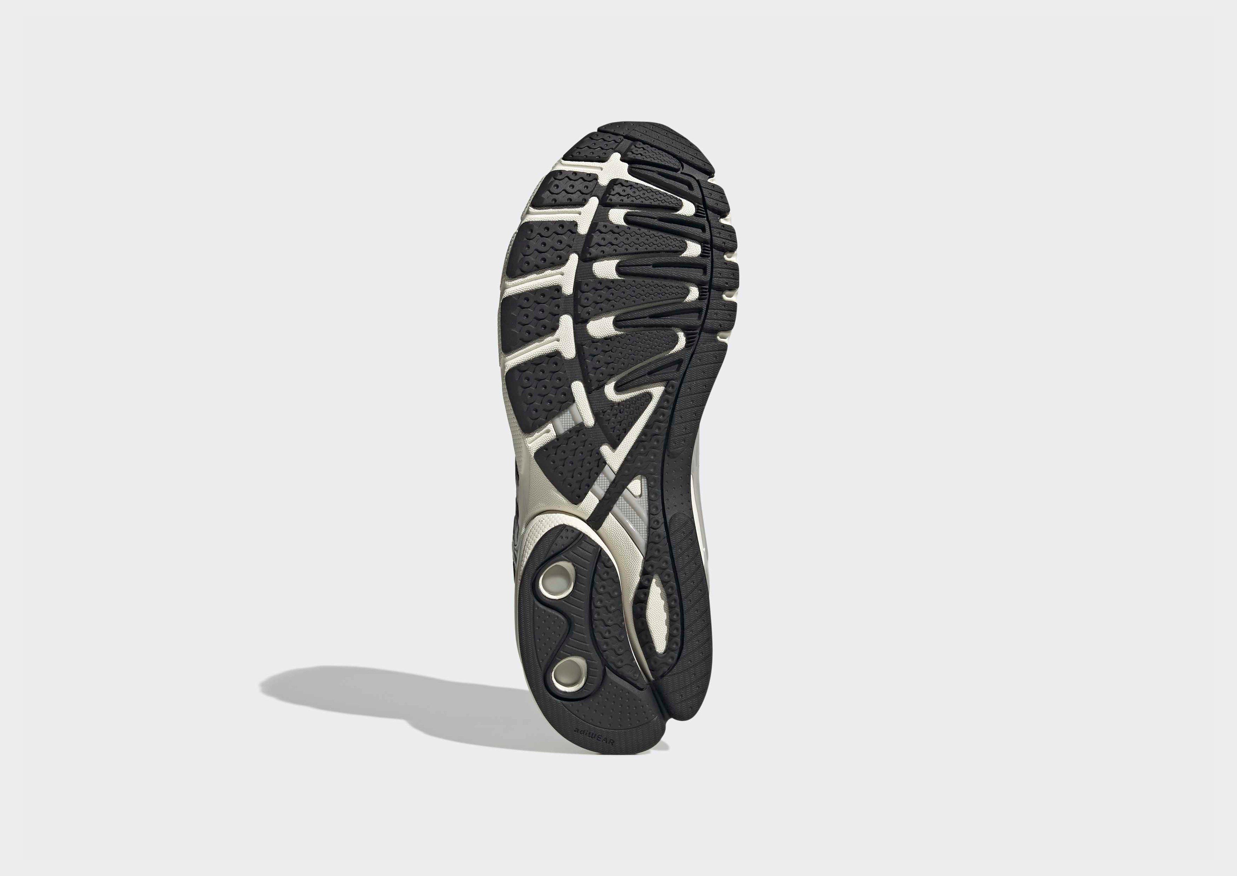 adidas Originals Adistar Control 5