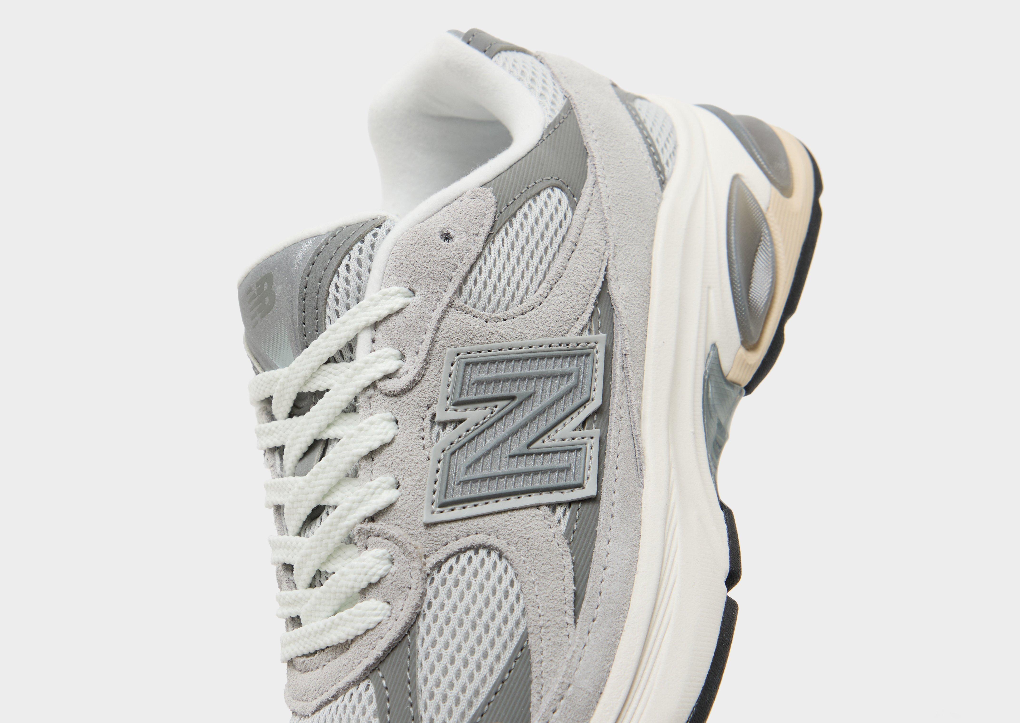 New Balance 2010 Women's