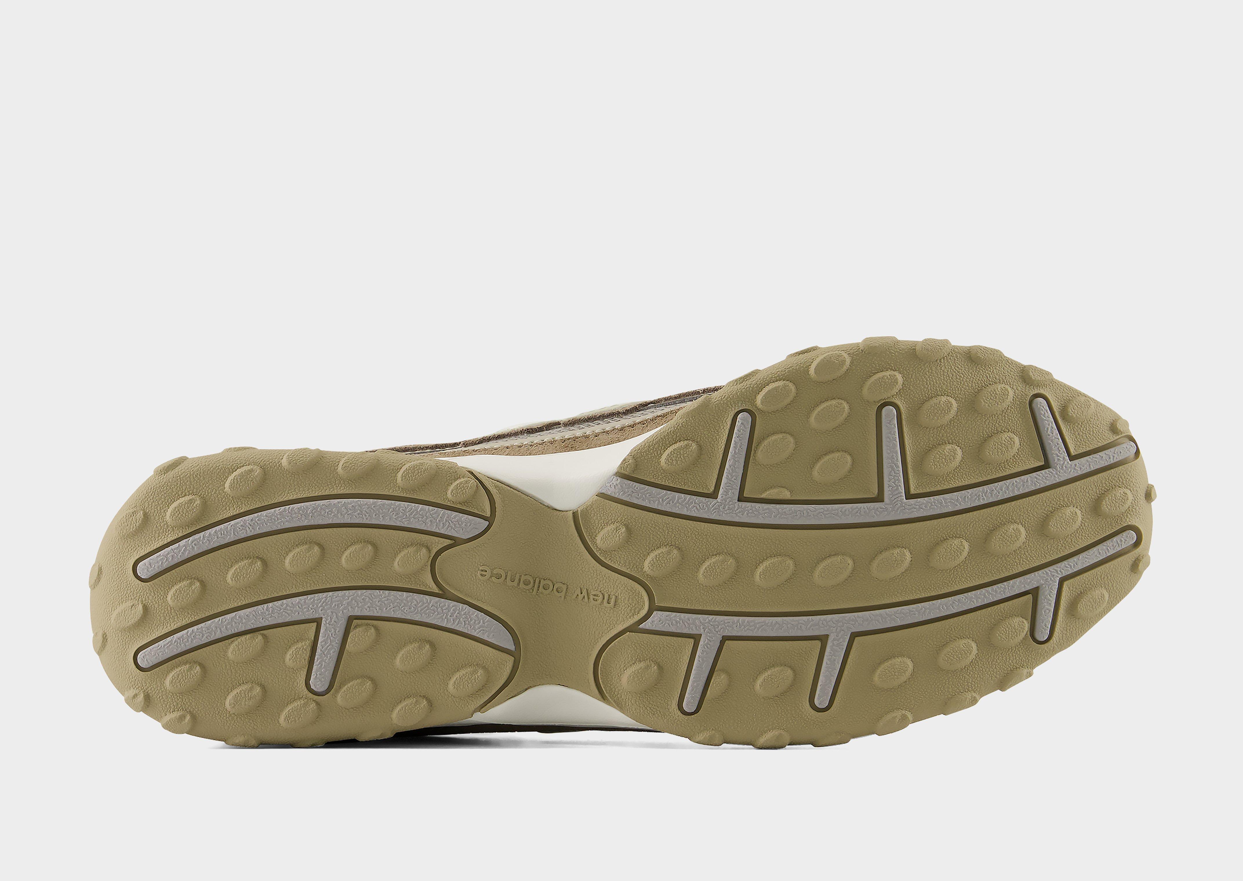 New Balance 204L Women's