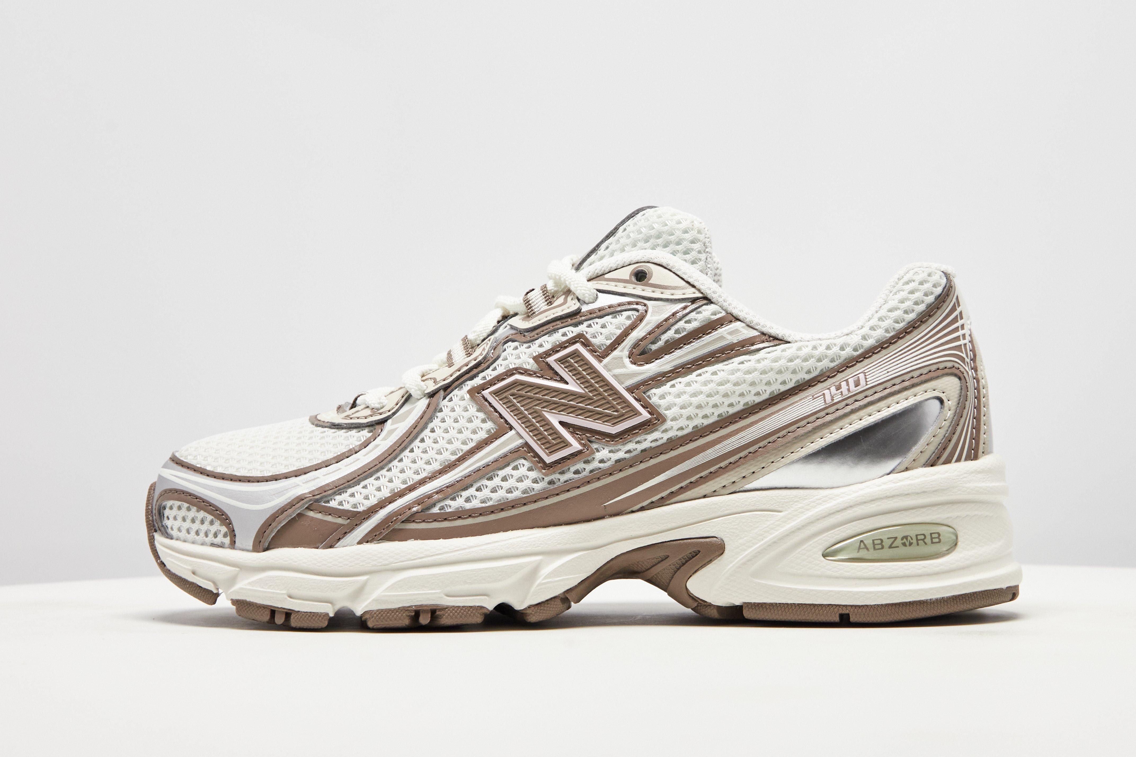 New Balance 740 Women's