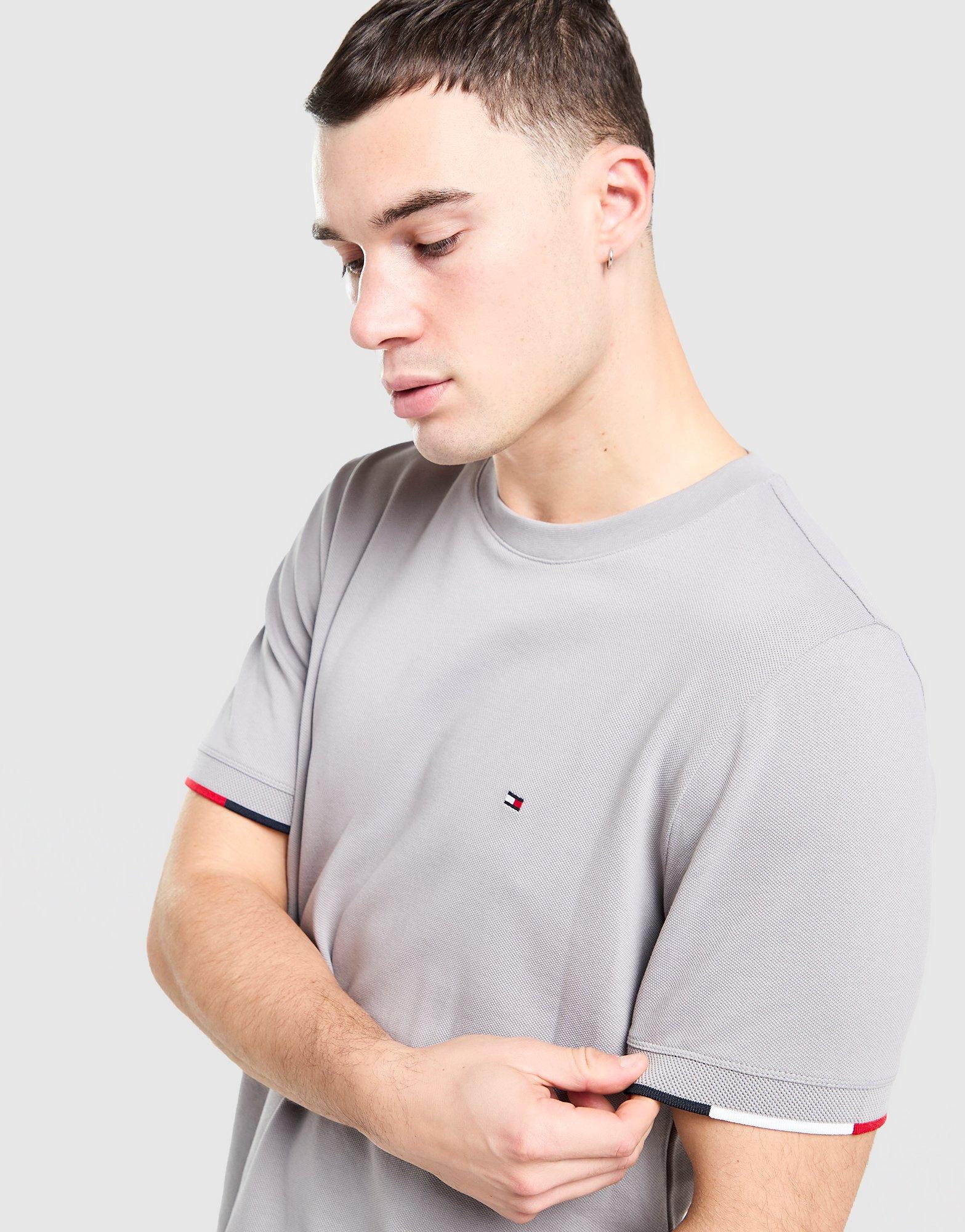 Tommy Hilfiger Small Logo T-Shirt