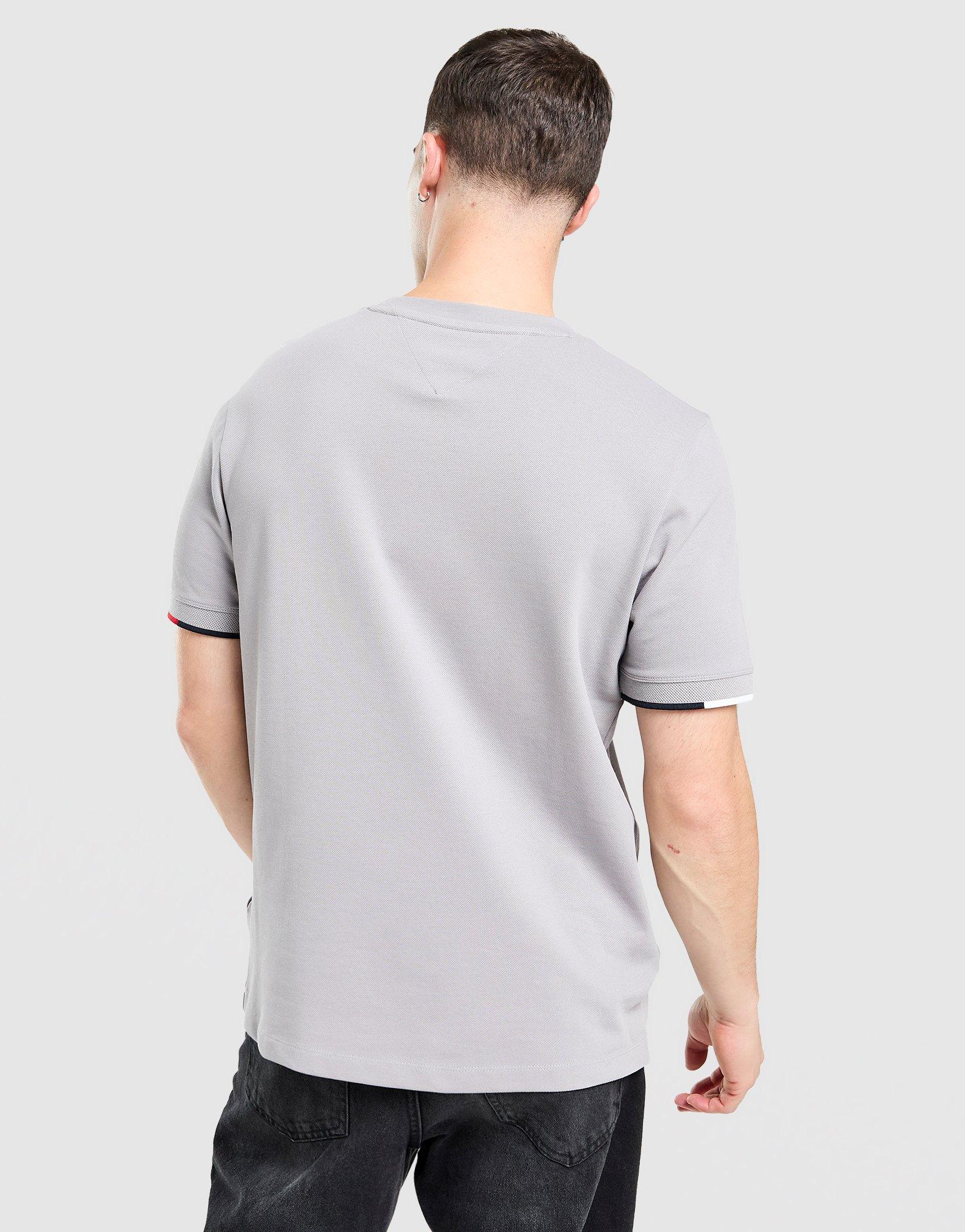 Tommy Hilfiger Small Logo T-Shirt