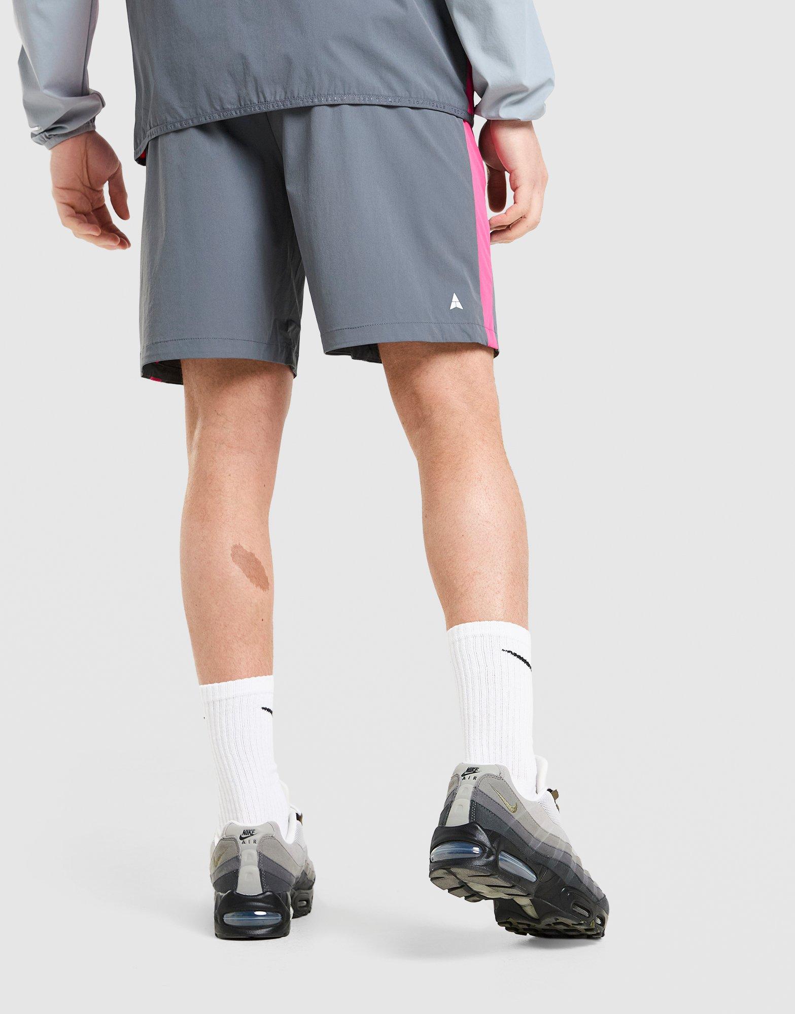 Technicals Cent Shorts