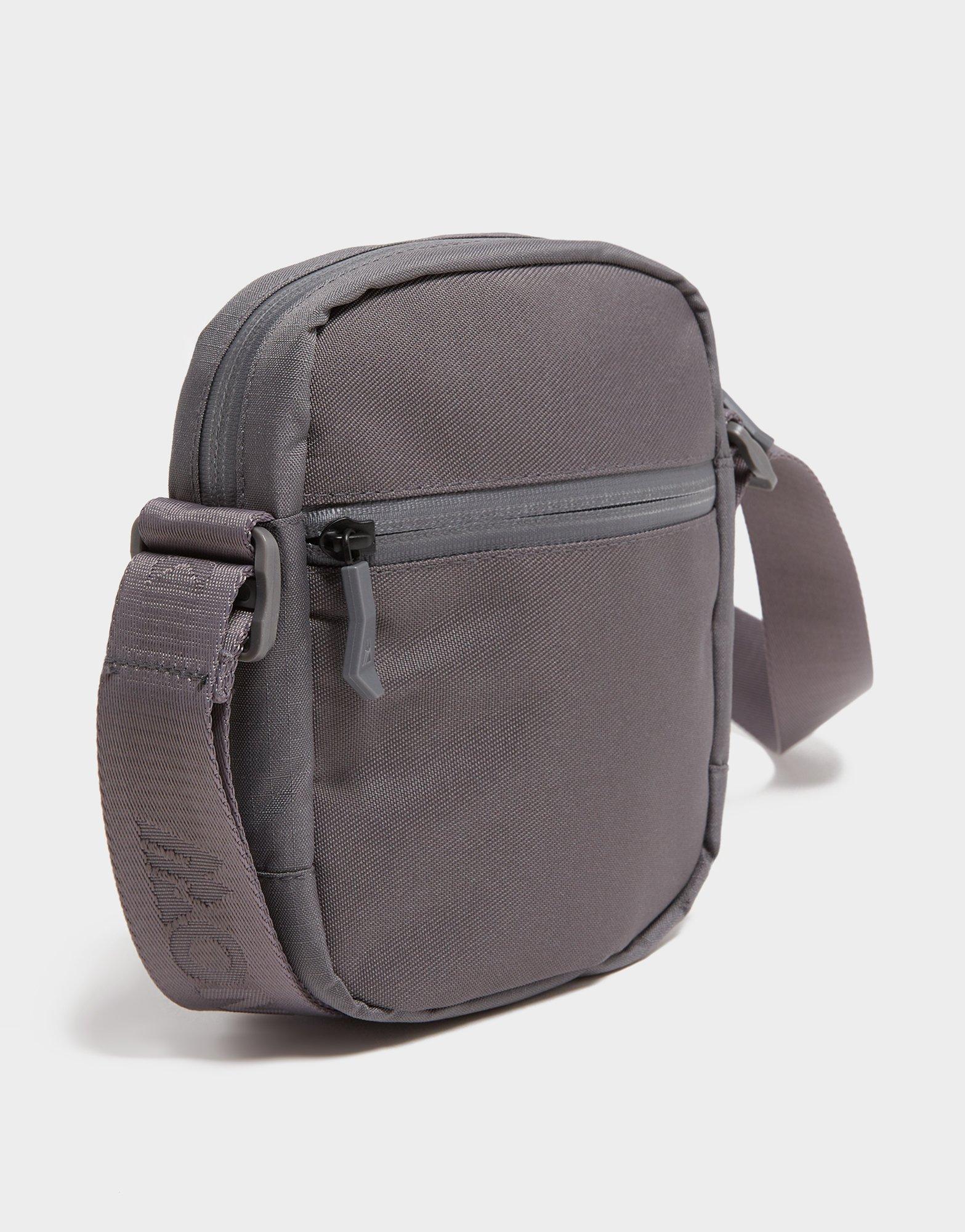 MONTIREX Ridge Crossbody Bag