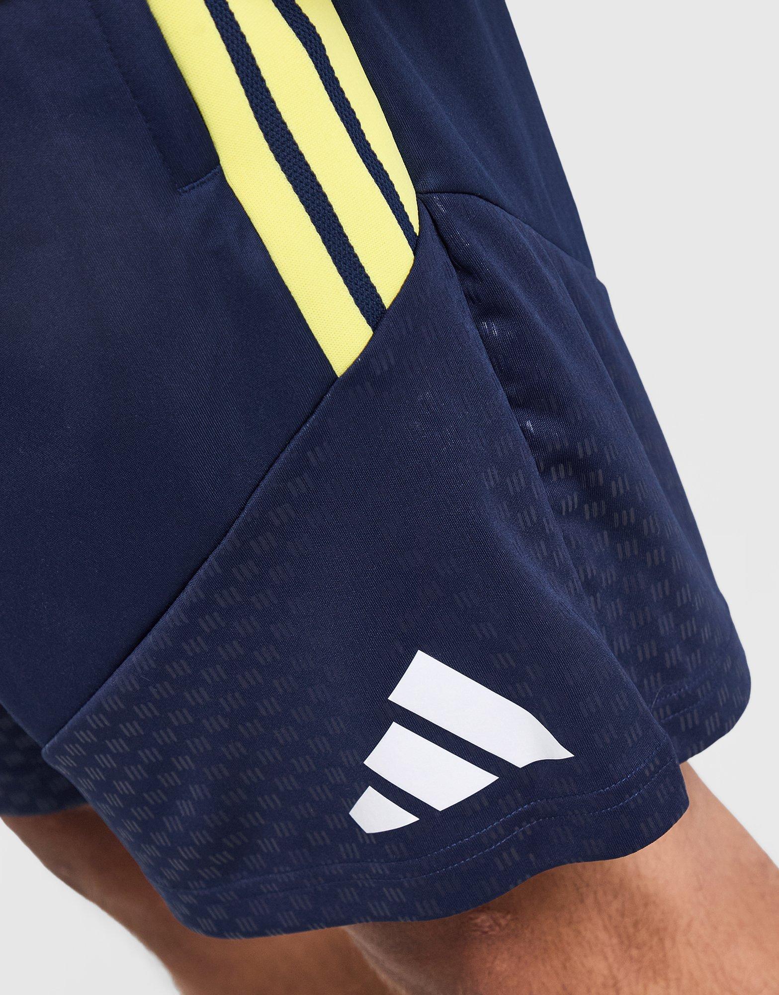 adidas Leeds United FC Tiro 26 Shorts