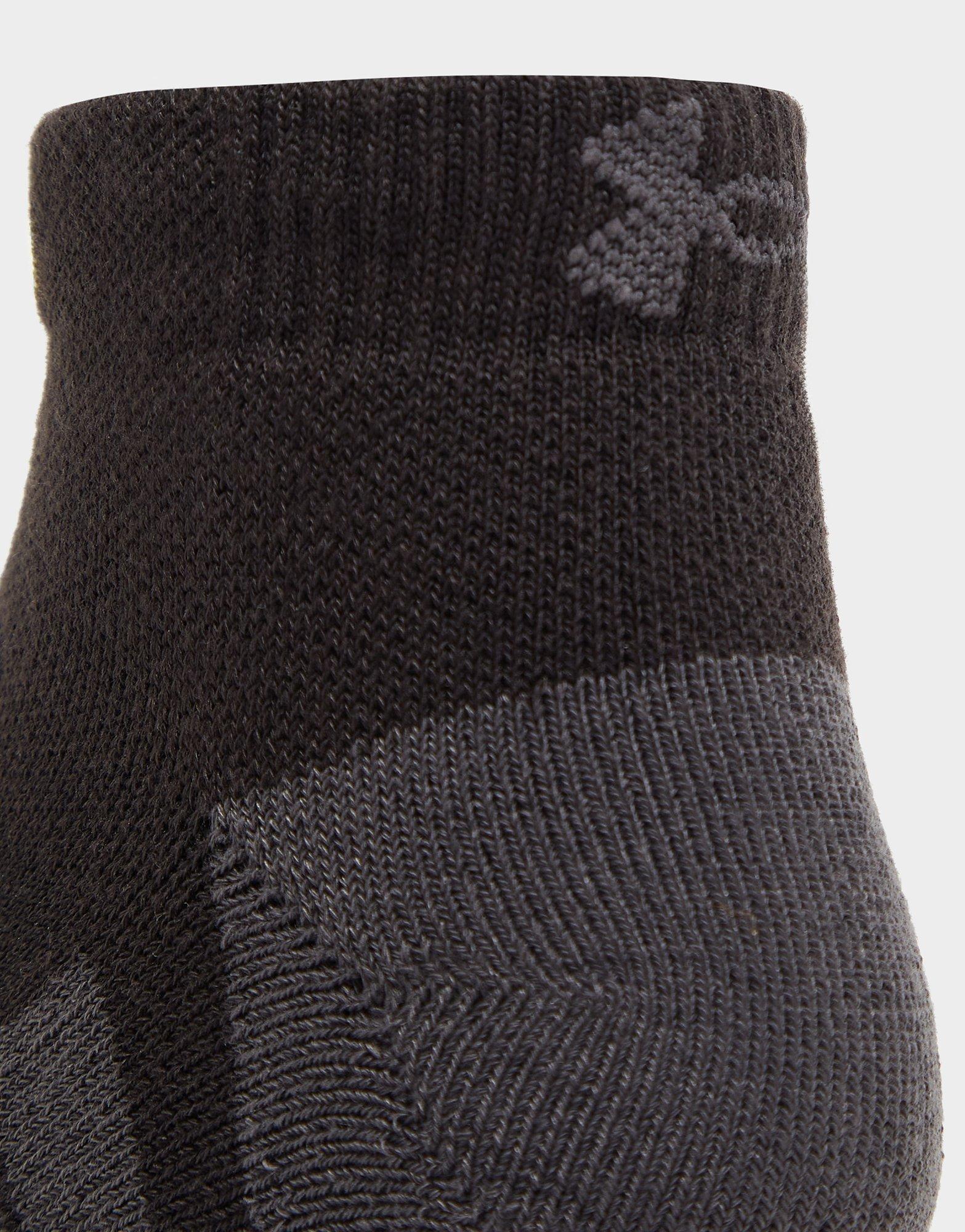 Under Armour 3-Pack HeatGear Tech Socks