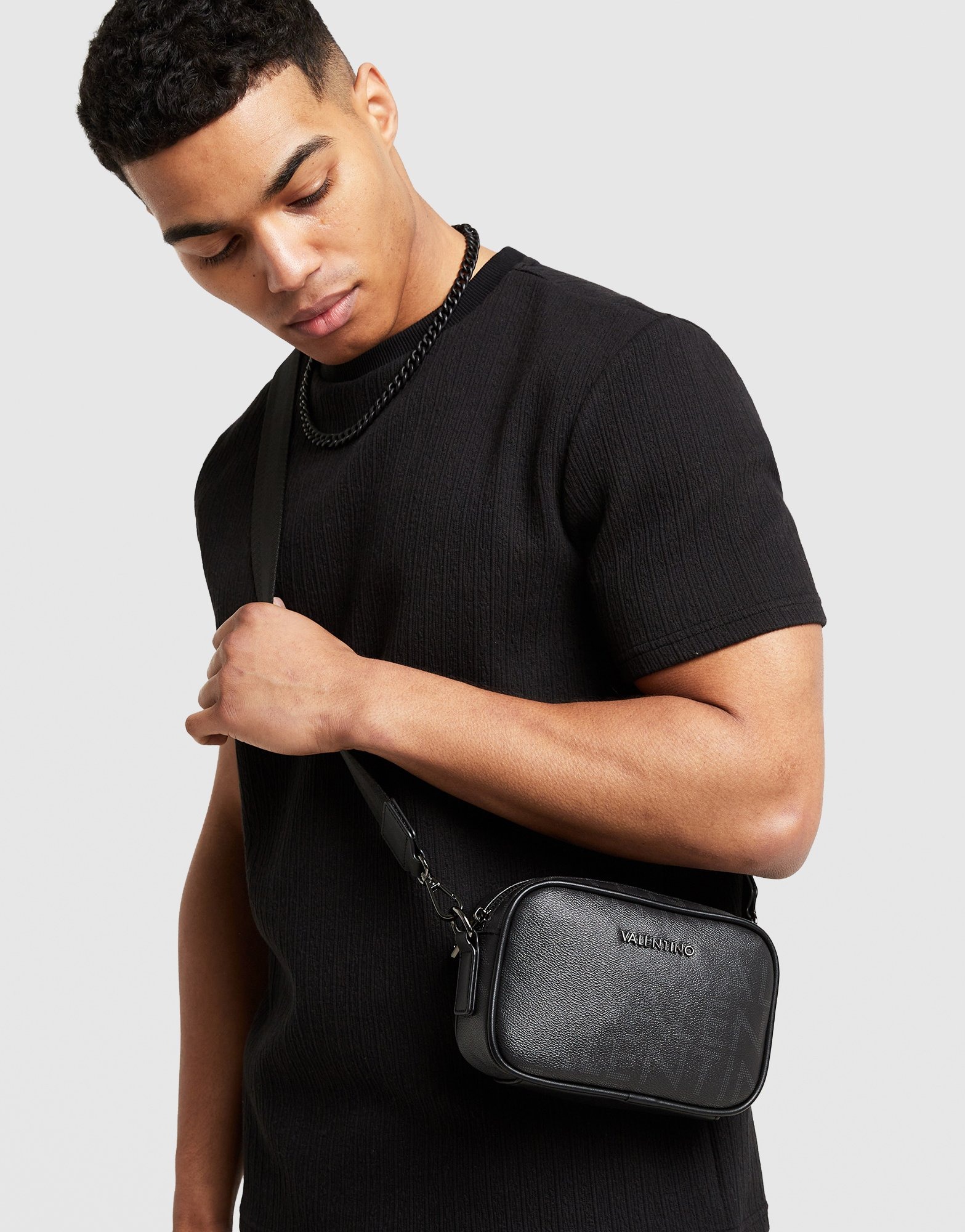 Black Valentino King Ready Camera Bag | JD Sports UK