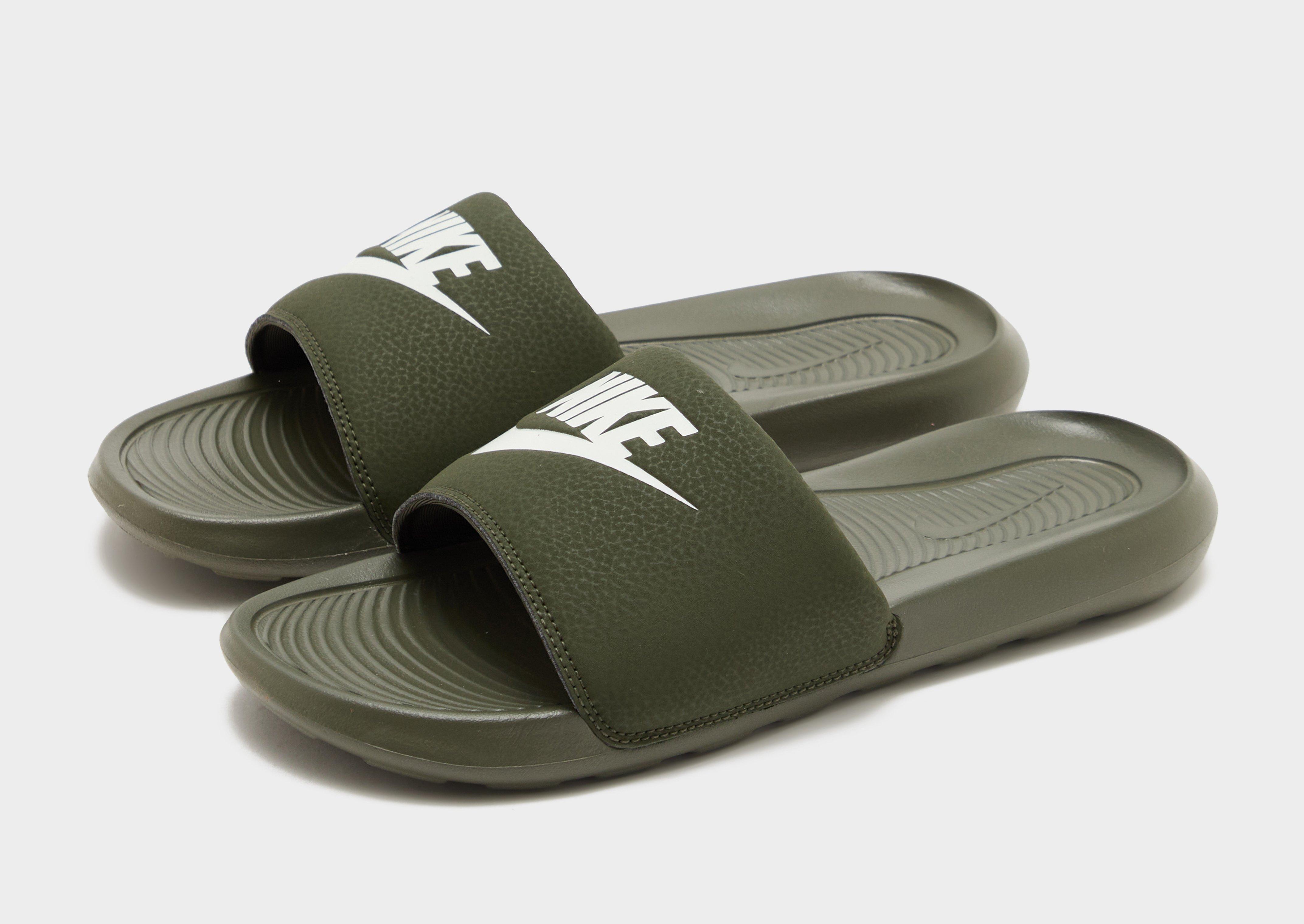 Nike Victori One Slides