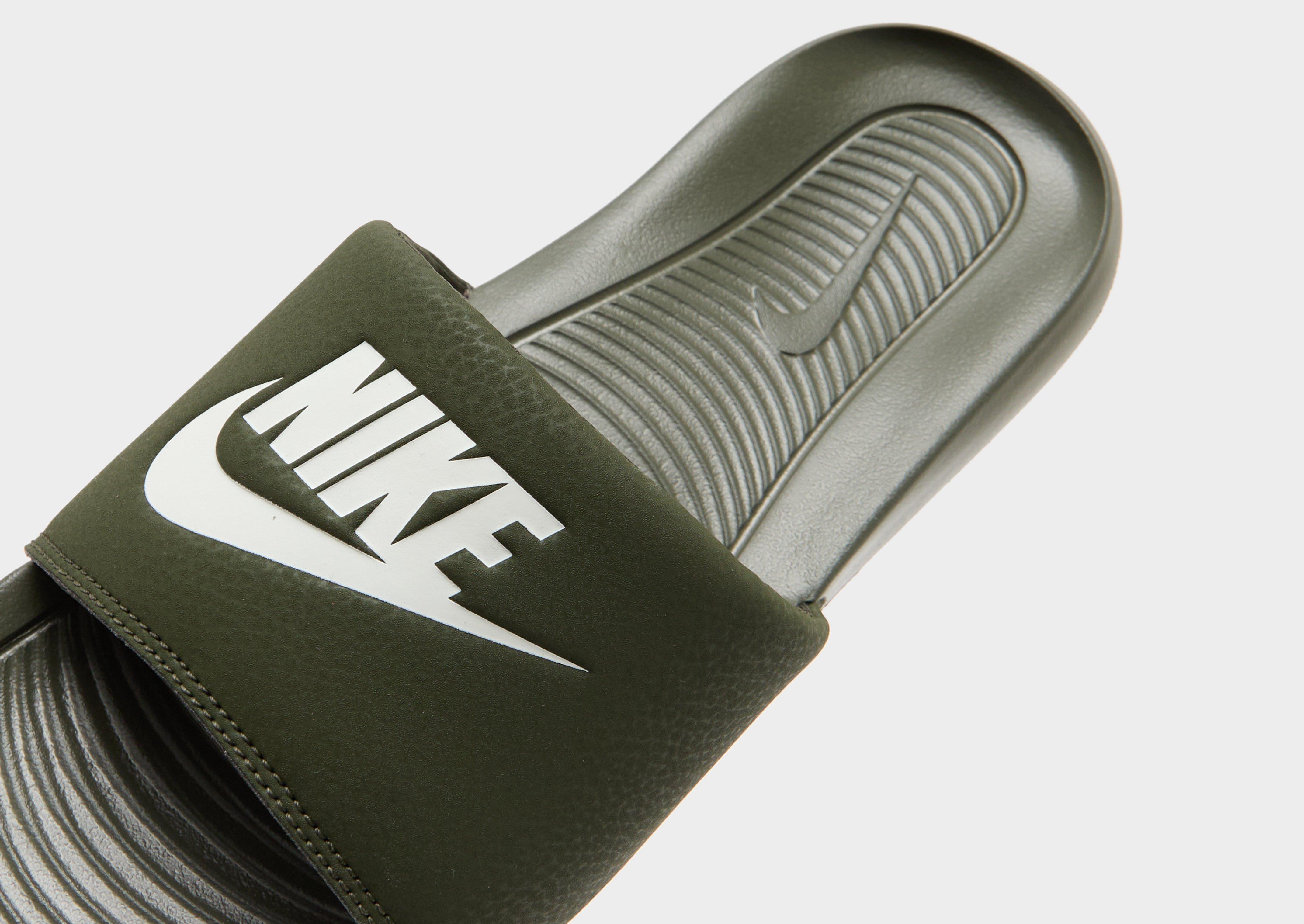 Nike Victori One Slides