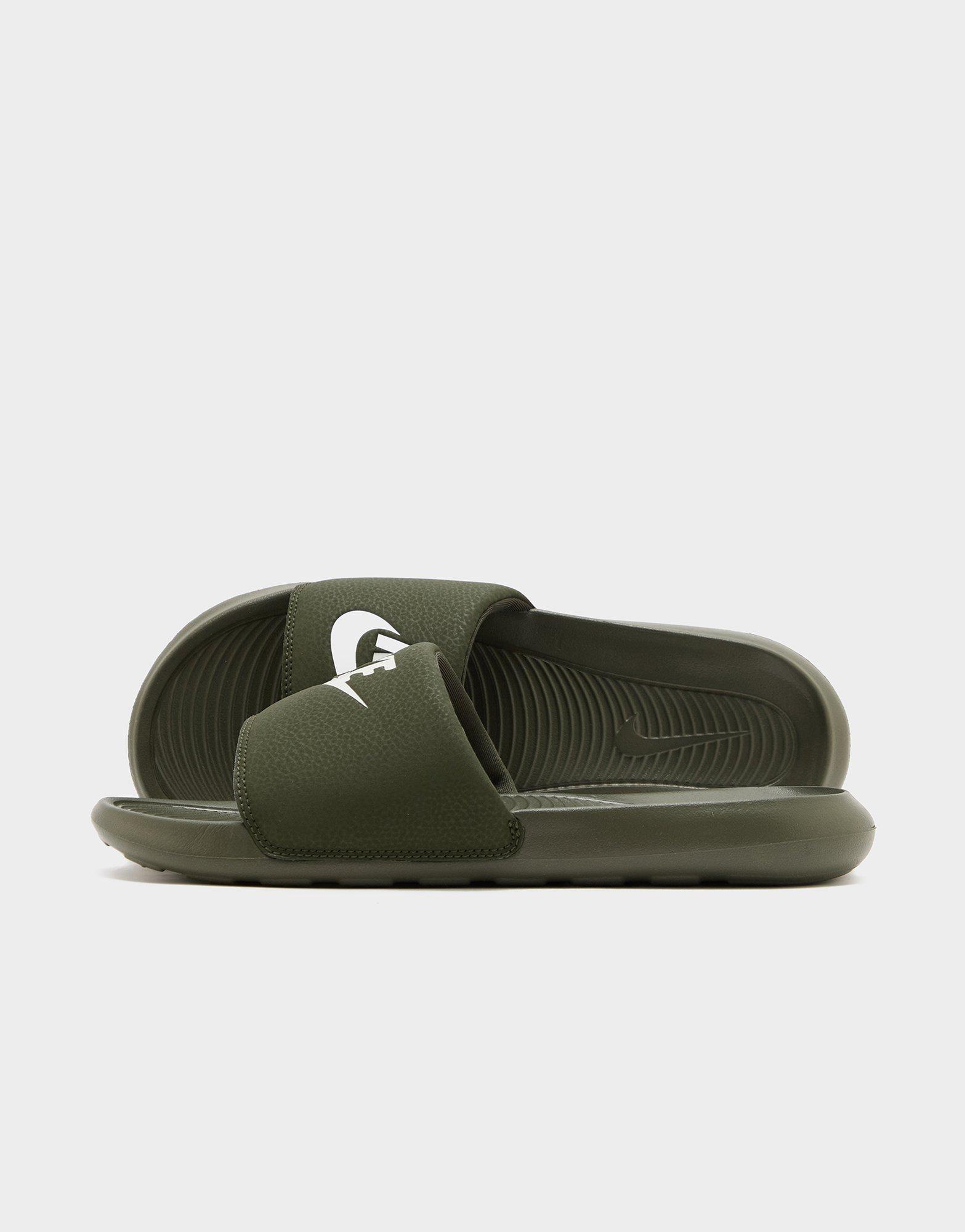 Nike Victori One Slides