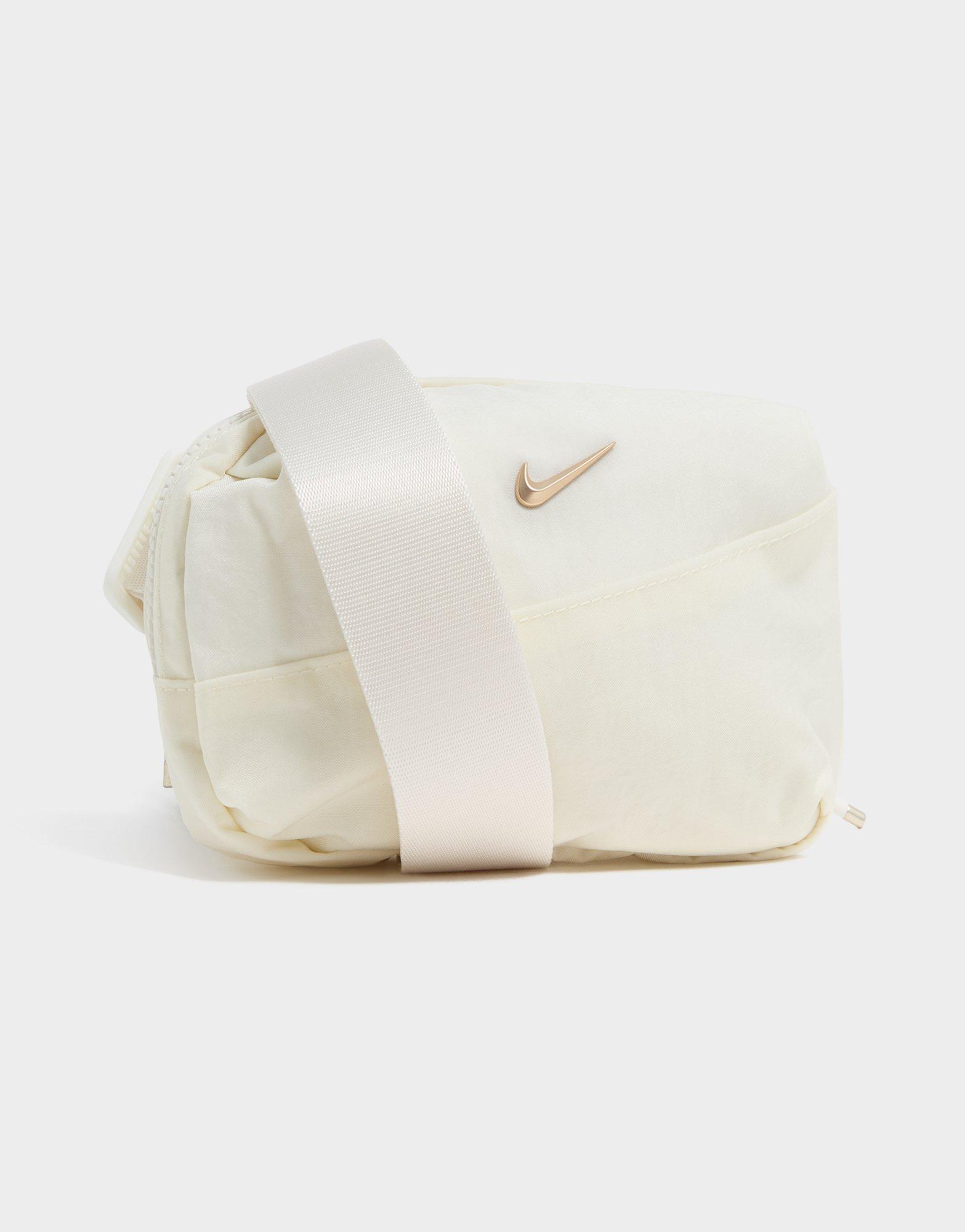 Nike Aura Crossbody Bag
