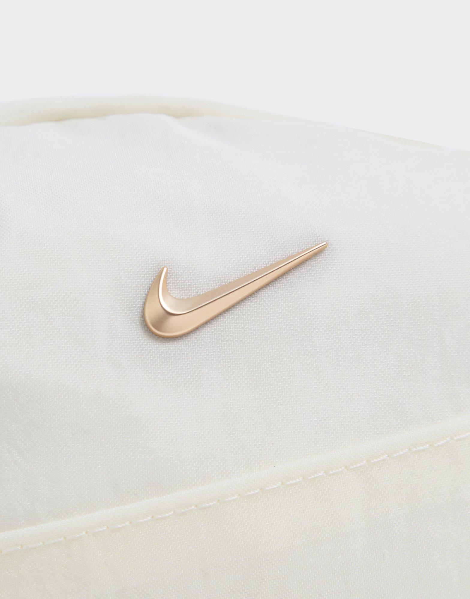 Nike Aura Crossbody Bag