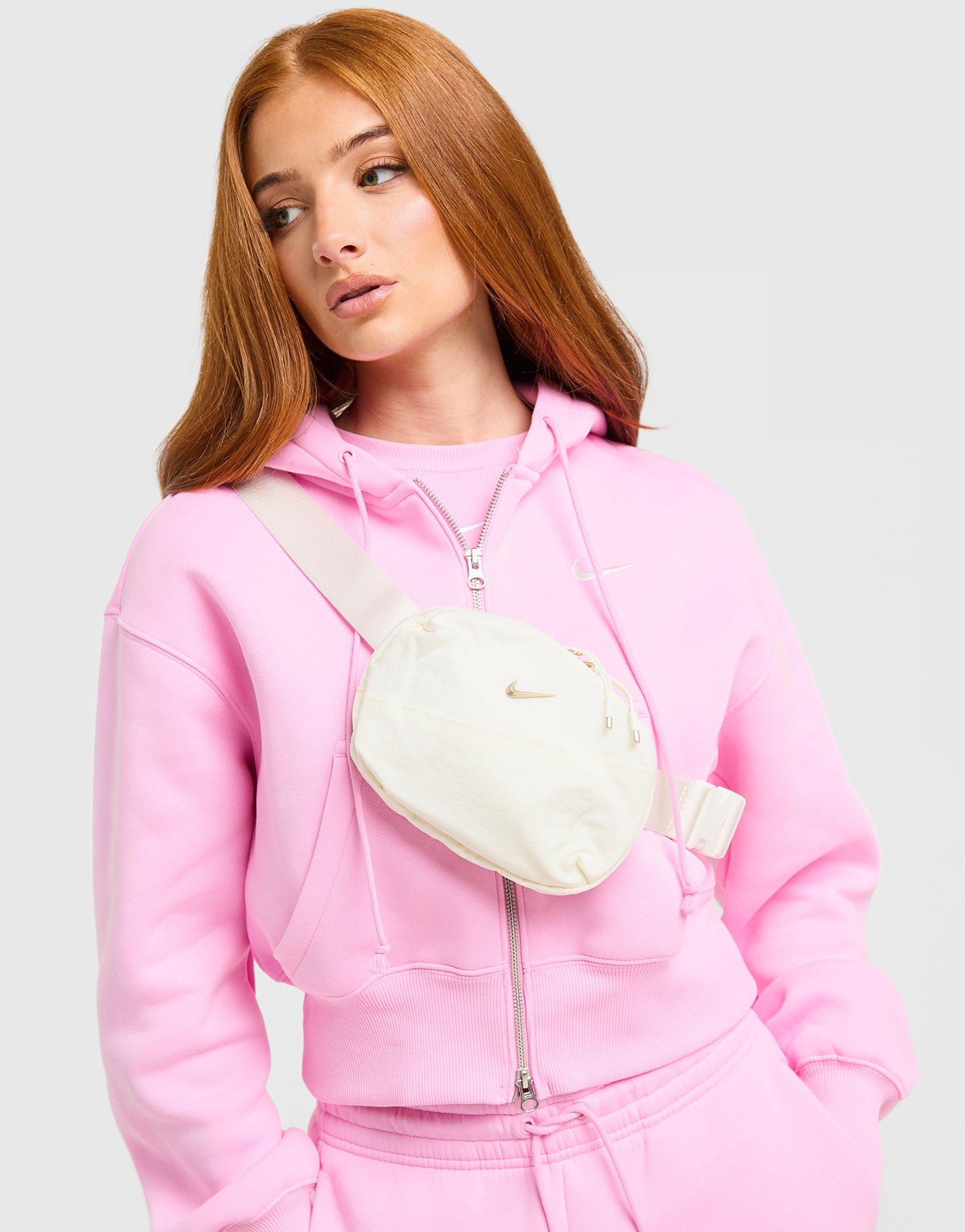 Nike Aura Crossbody Bag