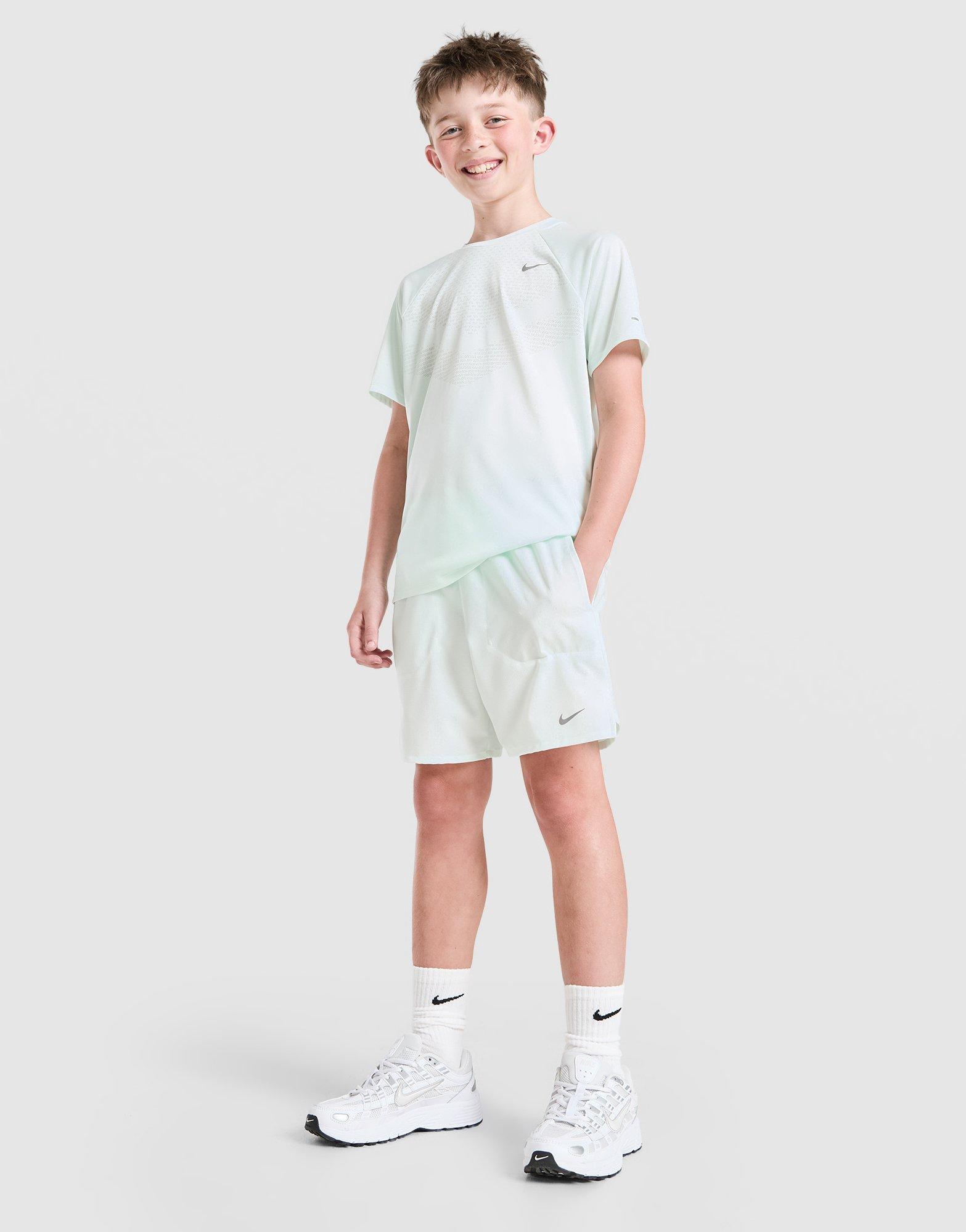 Nike Pantalón Corto Stride Dri-FIT Júnior
