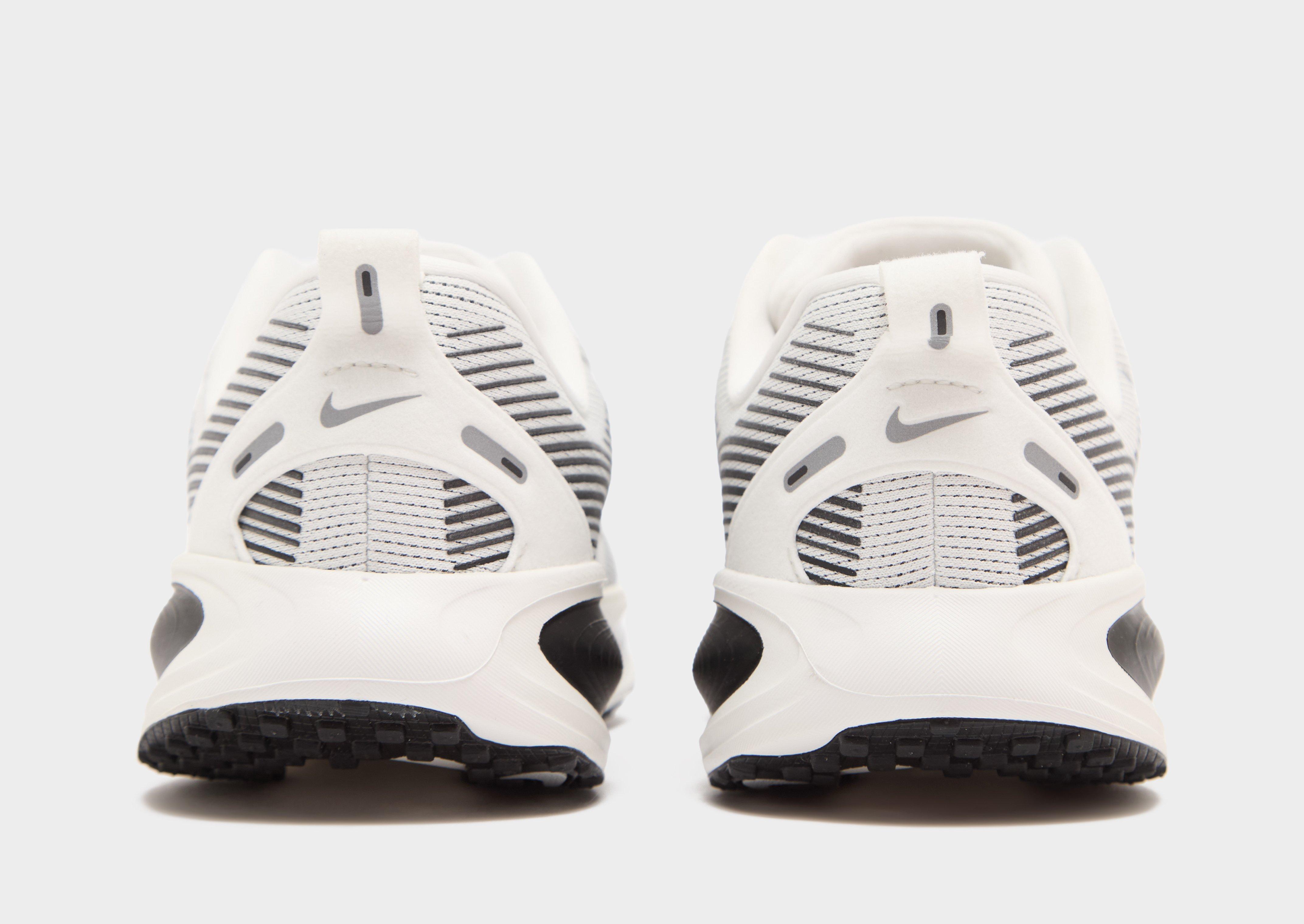 Nike Vomero 18 Junior